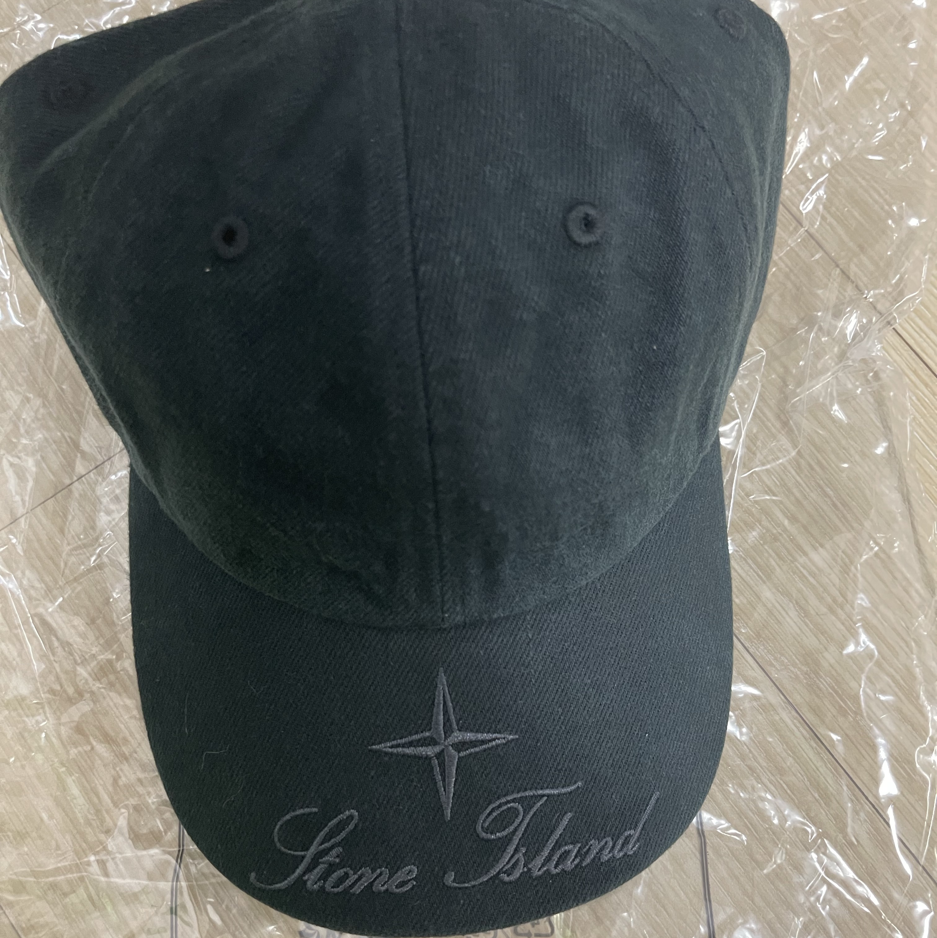 Supreme x Stone Island Denim 6-Panel Black - 23FW 착용 스타일