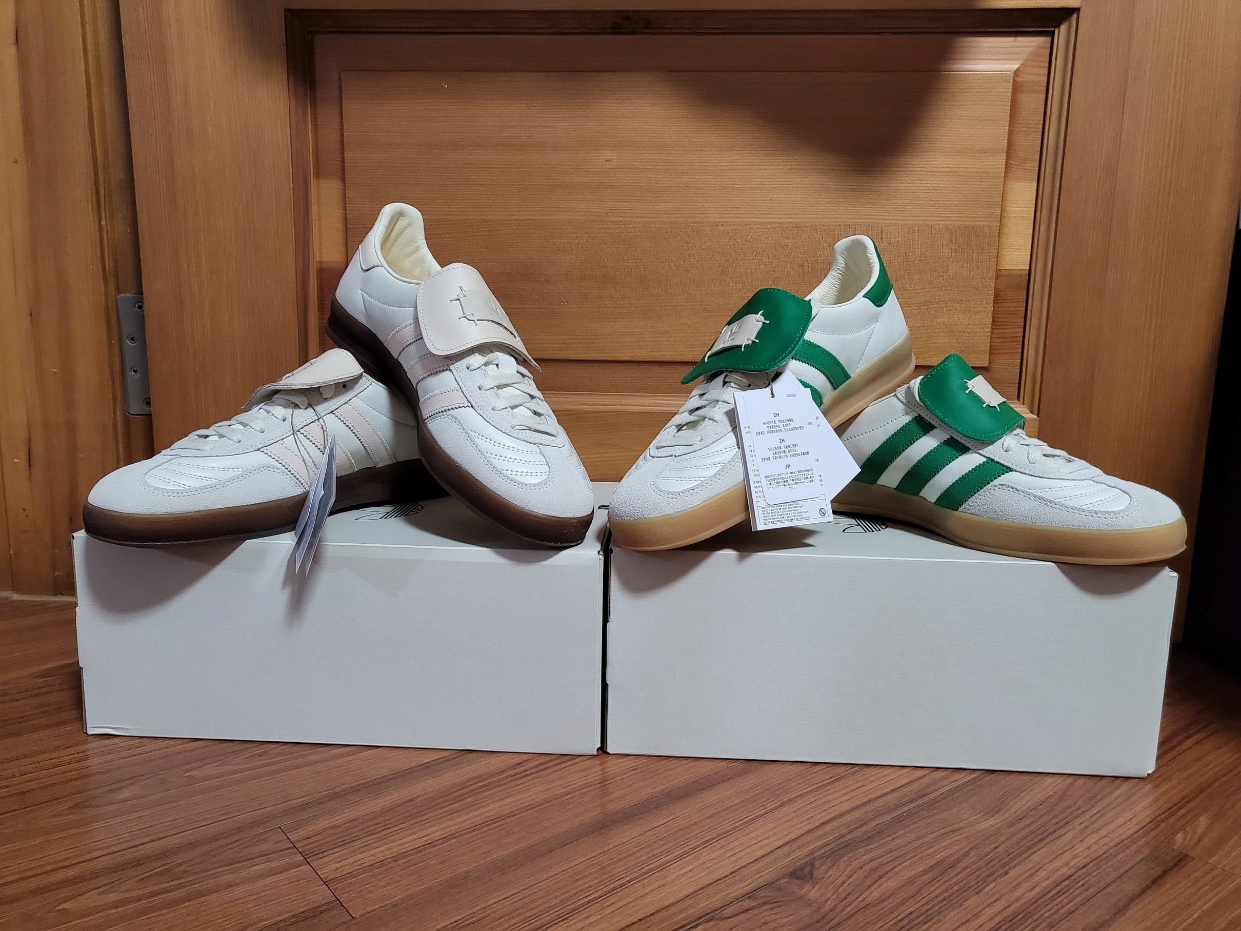 Adidas x Foot Industry Gazelle Indoor Off White Sand Strata, Adidas x Foot Industry Gazelle Indoor Off White Green 착용 스타일