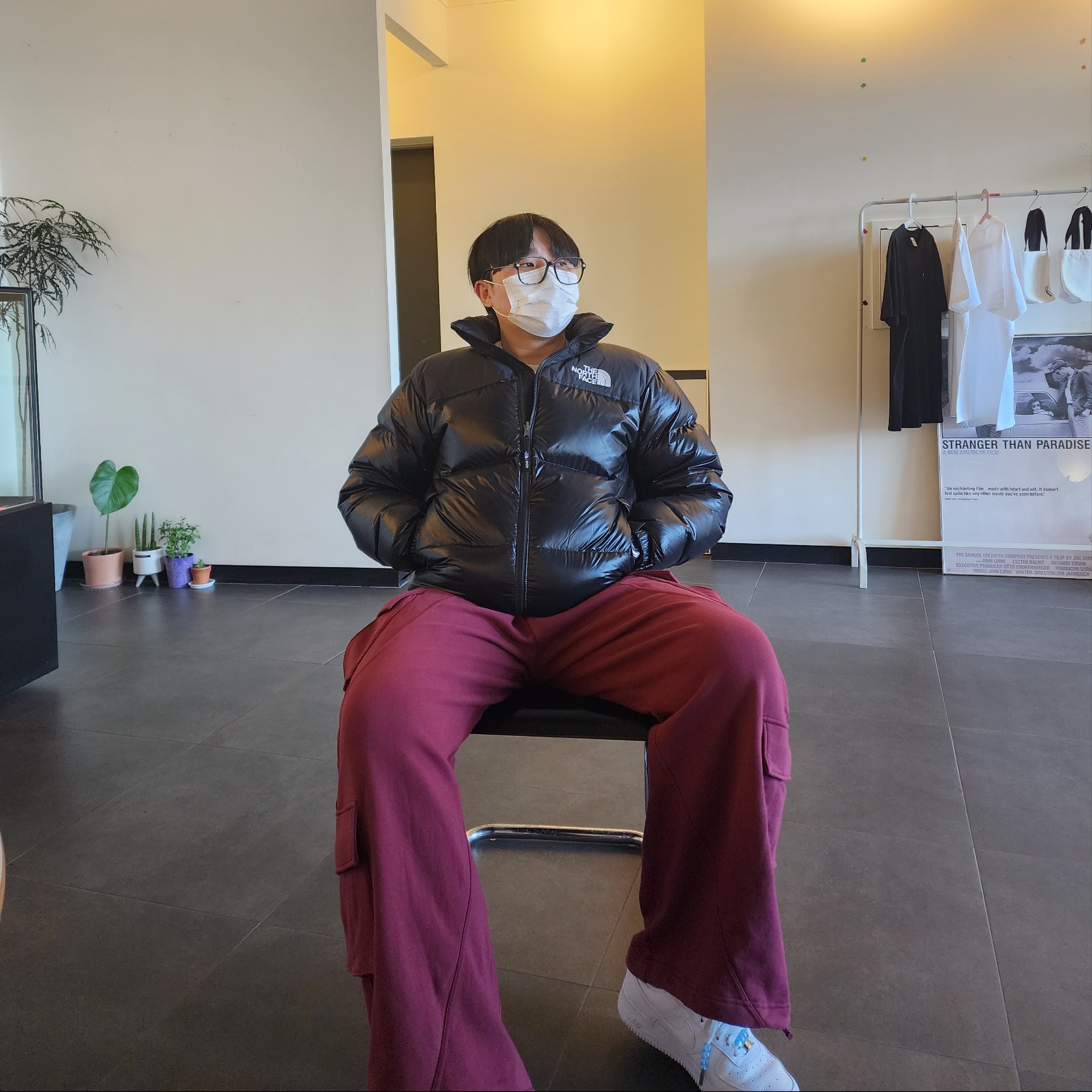 Nike x Drake Nocta Air Force 1 Low SP Certified Lover Boy White, The North Face 1996 Eco Nuptse Jacket Real Black 착용 스타일 - 1