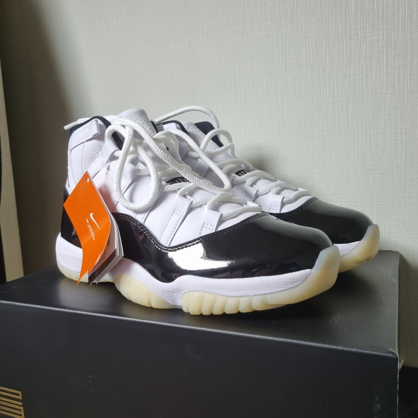 Jordan 11 Retro Gratitude 착용 스타일