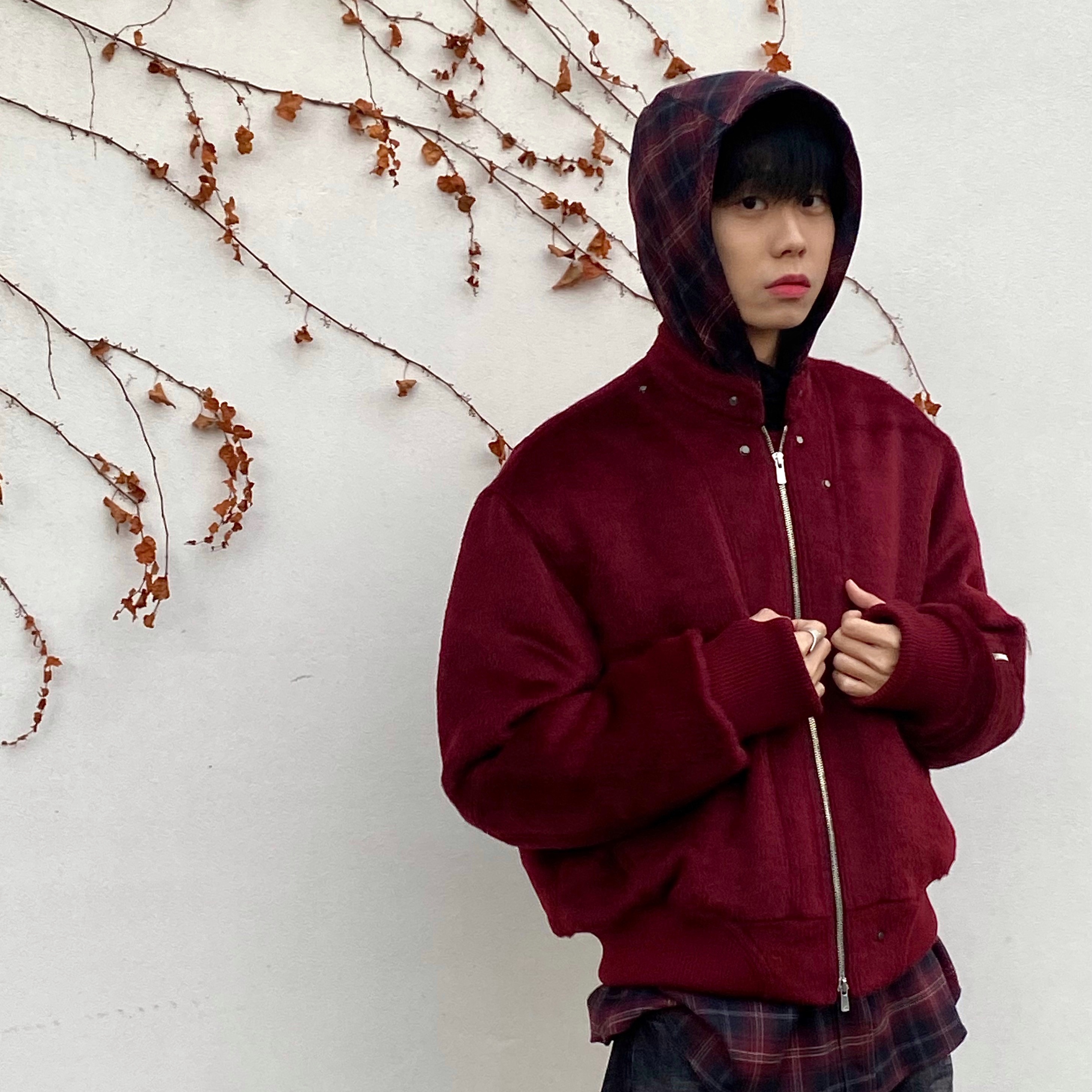 Haleine Stud Biker Alpaca Blouson Burgundy 착용 스타일 - 3
