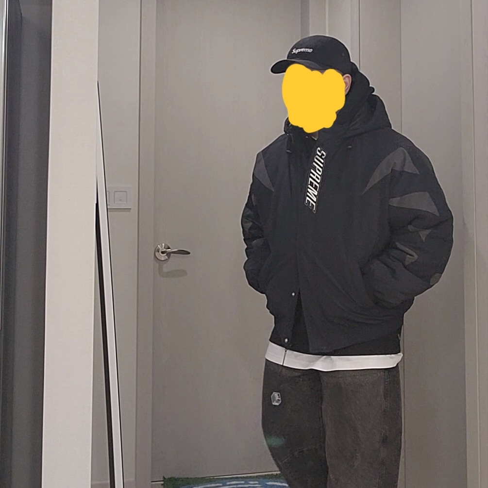 Supreme Wildcat Sideline Puffer Jacket Black - 23FW 착용 스타일 - 3