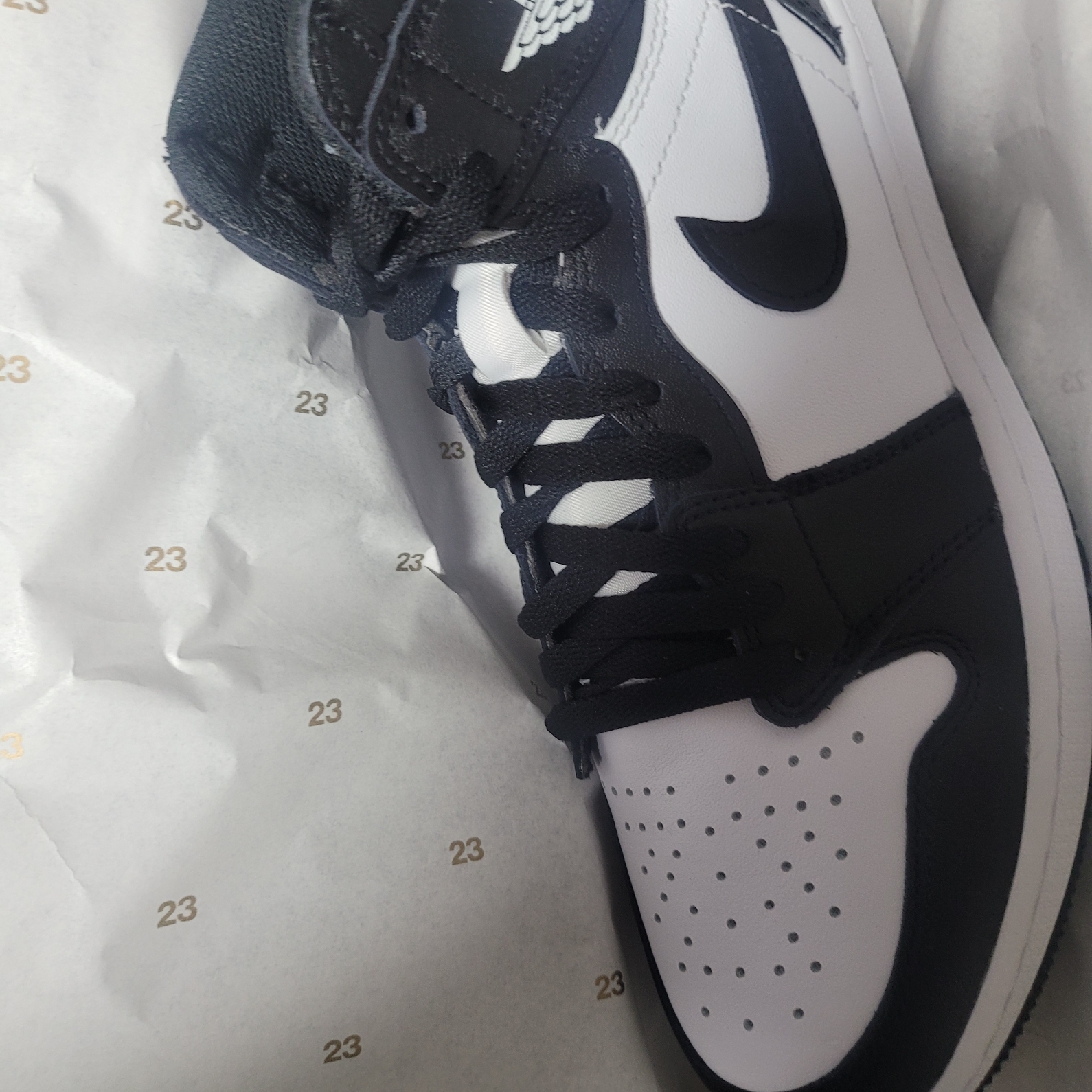 Jordan 1 High Golf White Black 착용 스타일