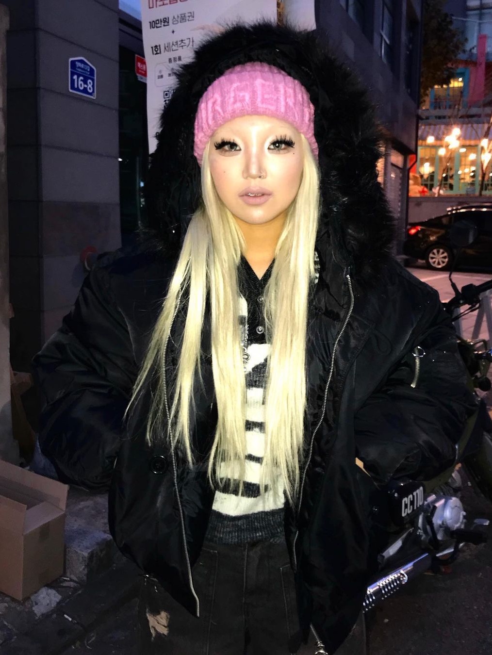 Surgery Hand Stitch Embroidery Logo Beanie Pink 착용 스타일 - 3