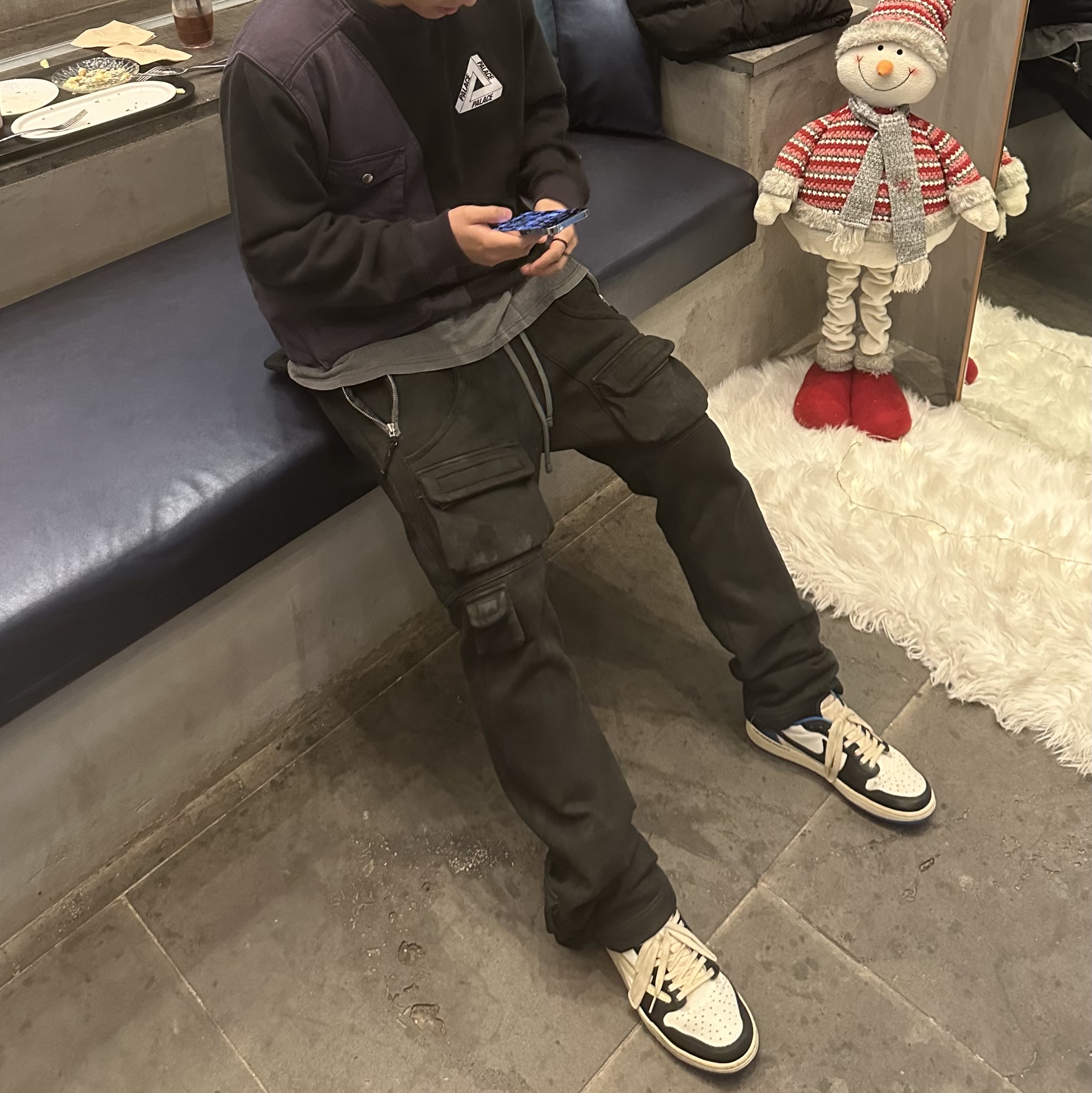 Netherworld Logo Beanie Black, Jordan 1 x Travis Scott x Fragment Retro Low OG SP Military Blue 착용 스타일 - 2