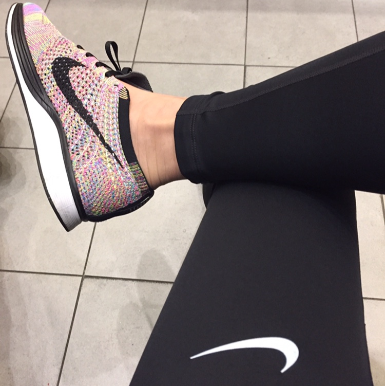 Nike Flyknit Racer 3.0 Multi-Color 2016 착용 스타일