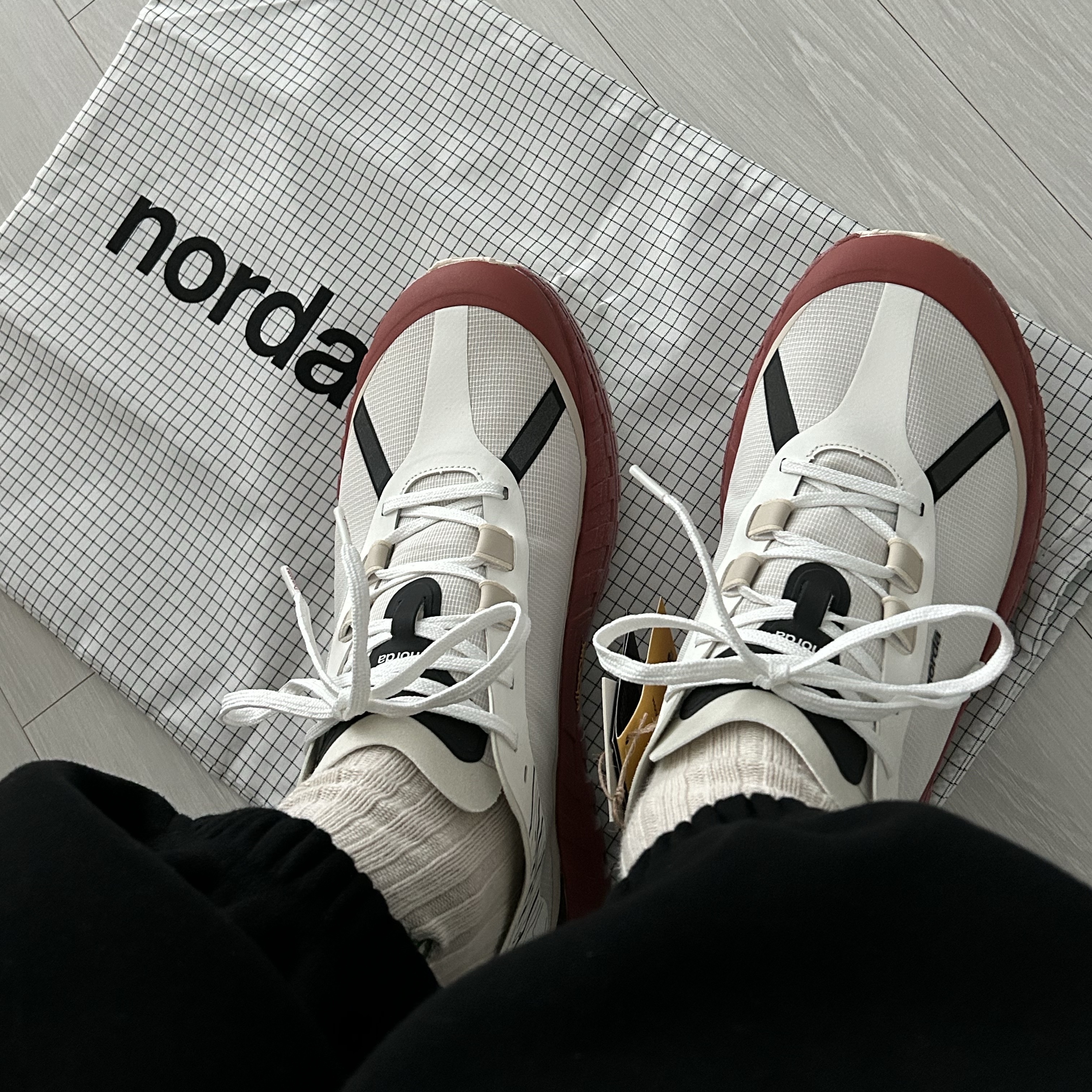 Norda 001 LTD Mars 착용 스타일 - 2
