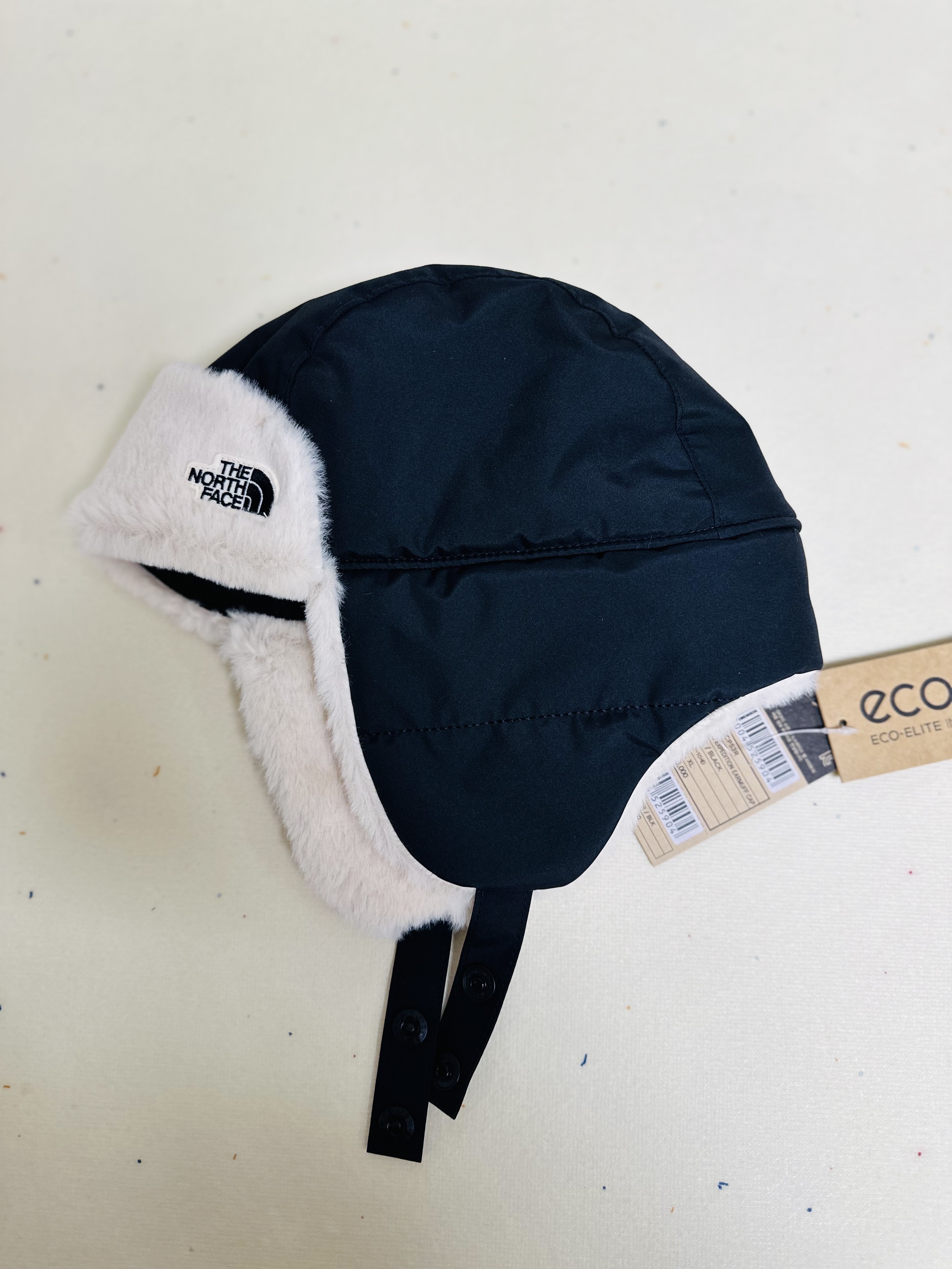 The North Face Expedition Earmuff Cap Black 착용 스타일 - 1
