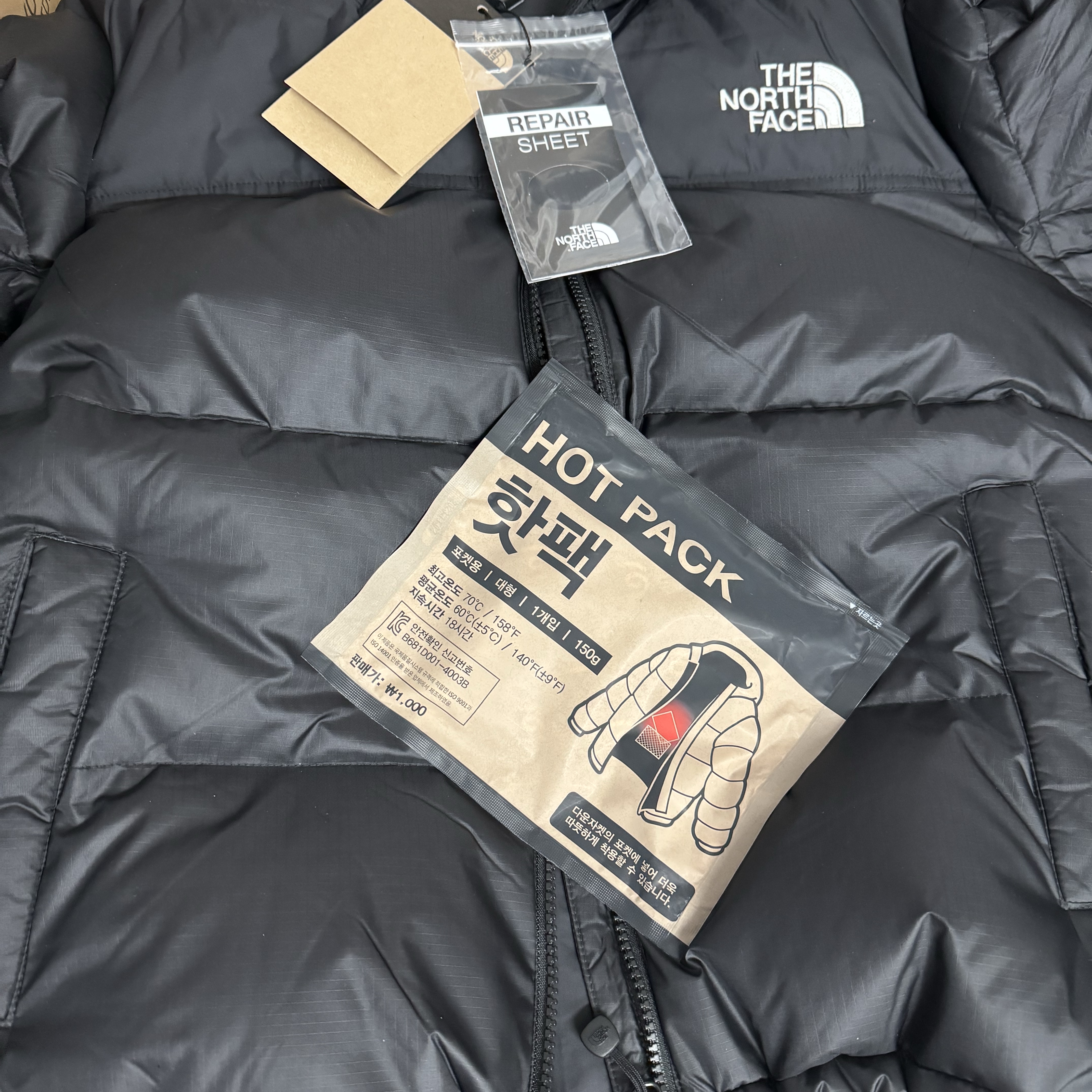 (Kids) The North Face 1996 Eco Nuptse Down Jacket Black 착용 스타일