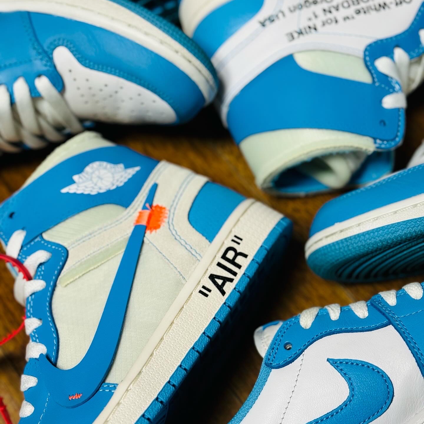 Jordan 1 x Off-White Retro High University Blue 착용 스타일 - 1