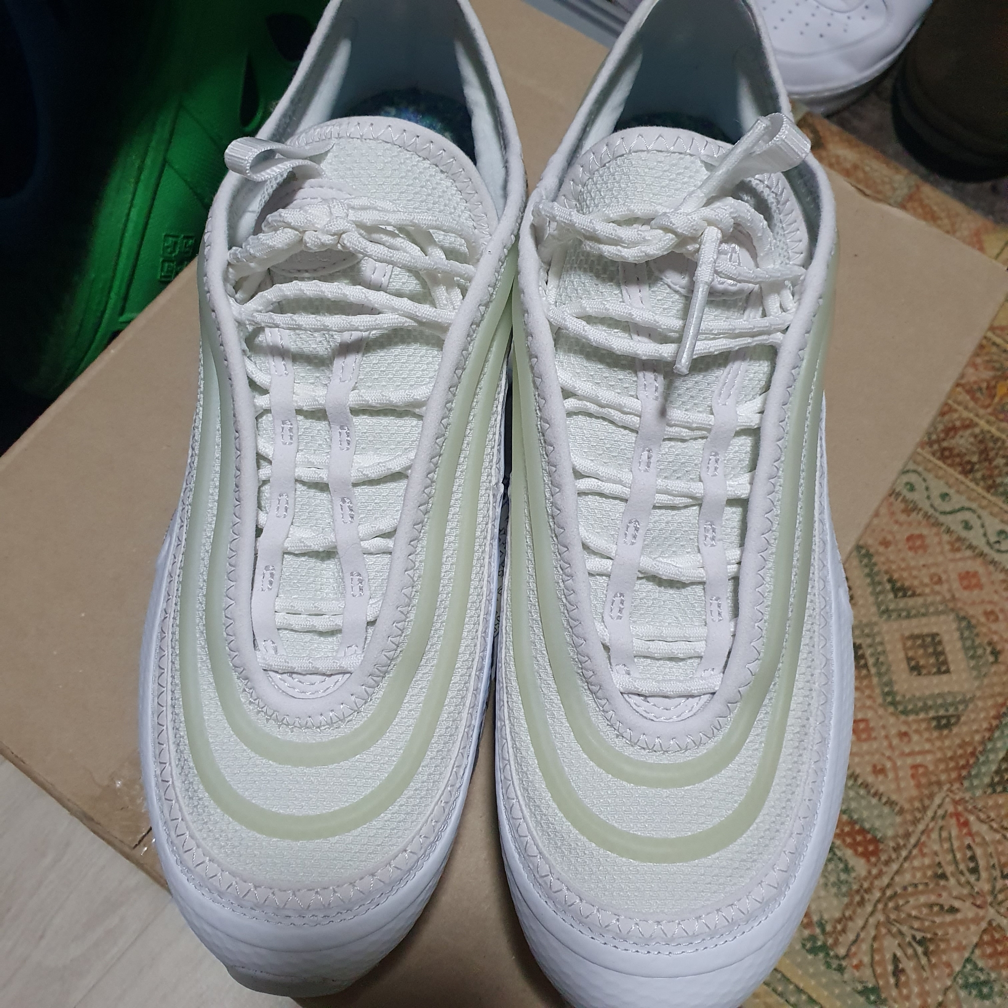 Nike Air Max Terrascape 97 Triple White 착용 스타일 - 3