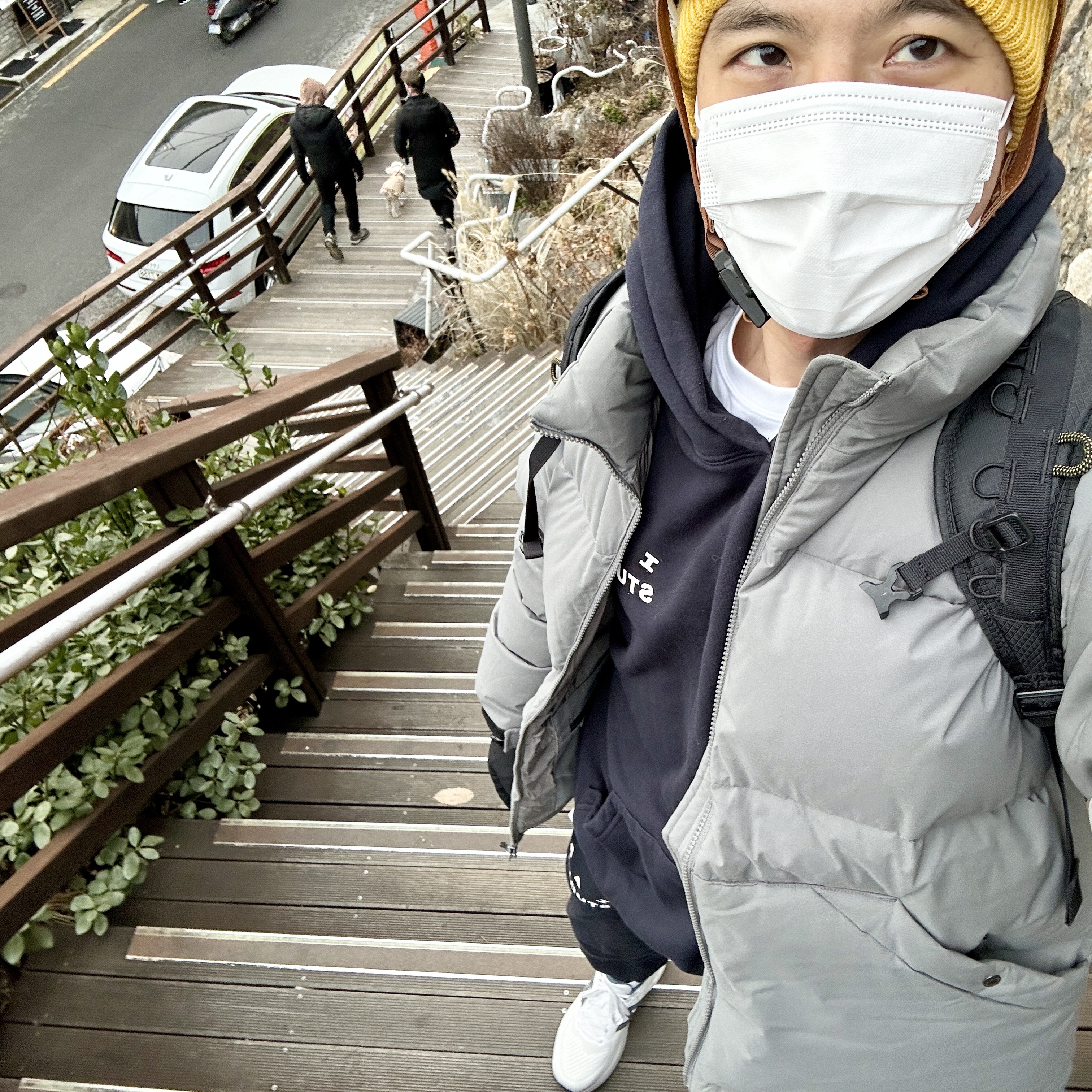 Nike ACG Karst Backpack Black Peat Moss, IAB Studio Hoodie Navy - 21SS 착용 스타일 - 1