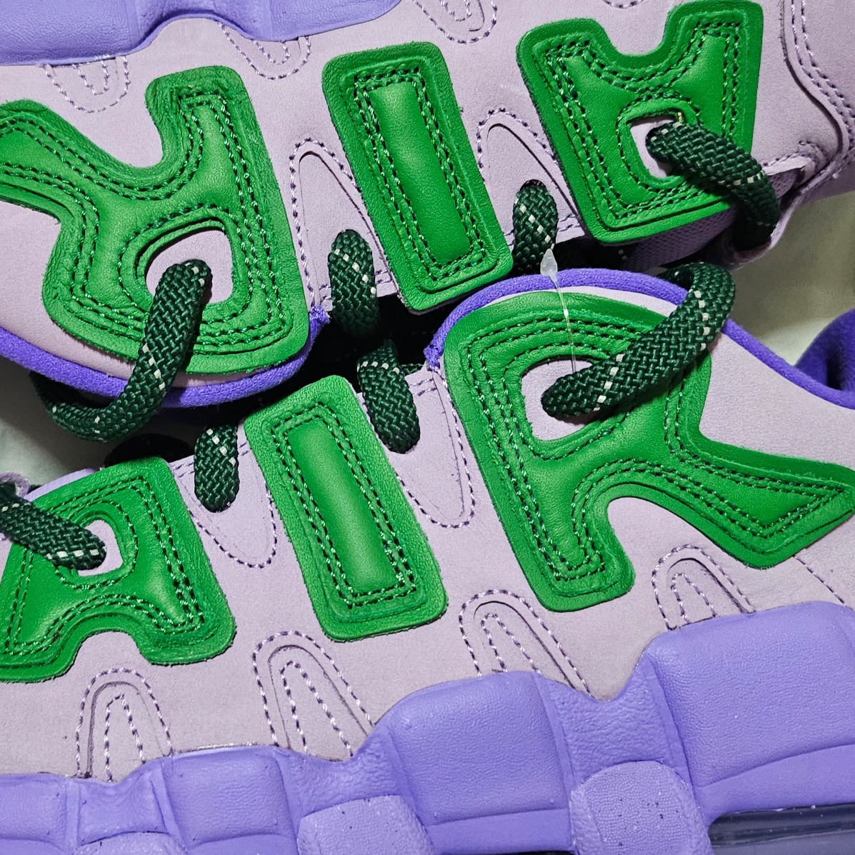 Nike x Ambush Air More Uptempo Low Lilac and Apple Green 착용 스타일