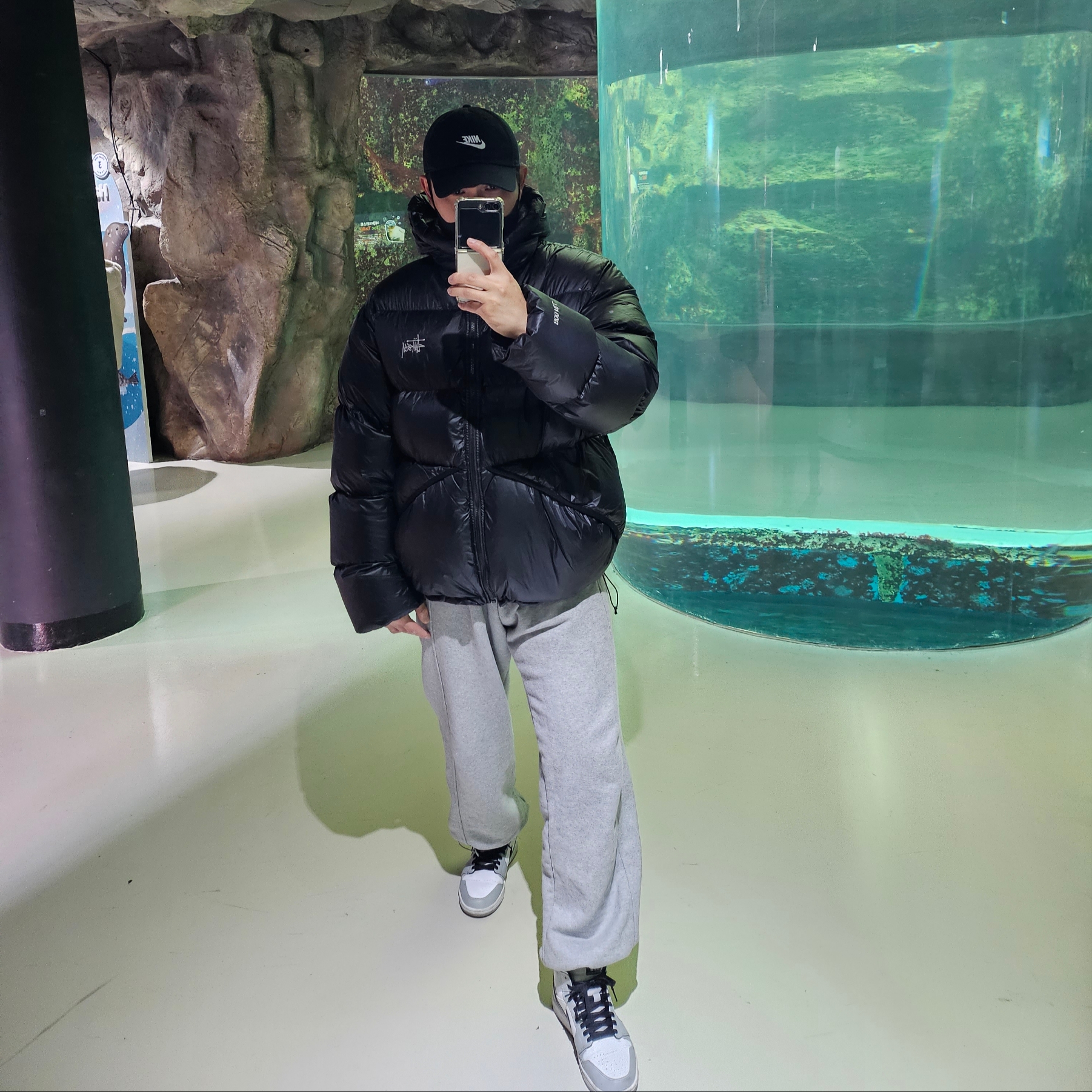 Stussy Down Parka Micro Ripstop Phantom Black 착용 스타일