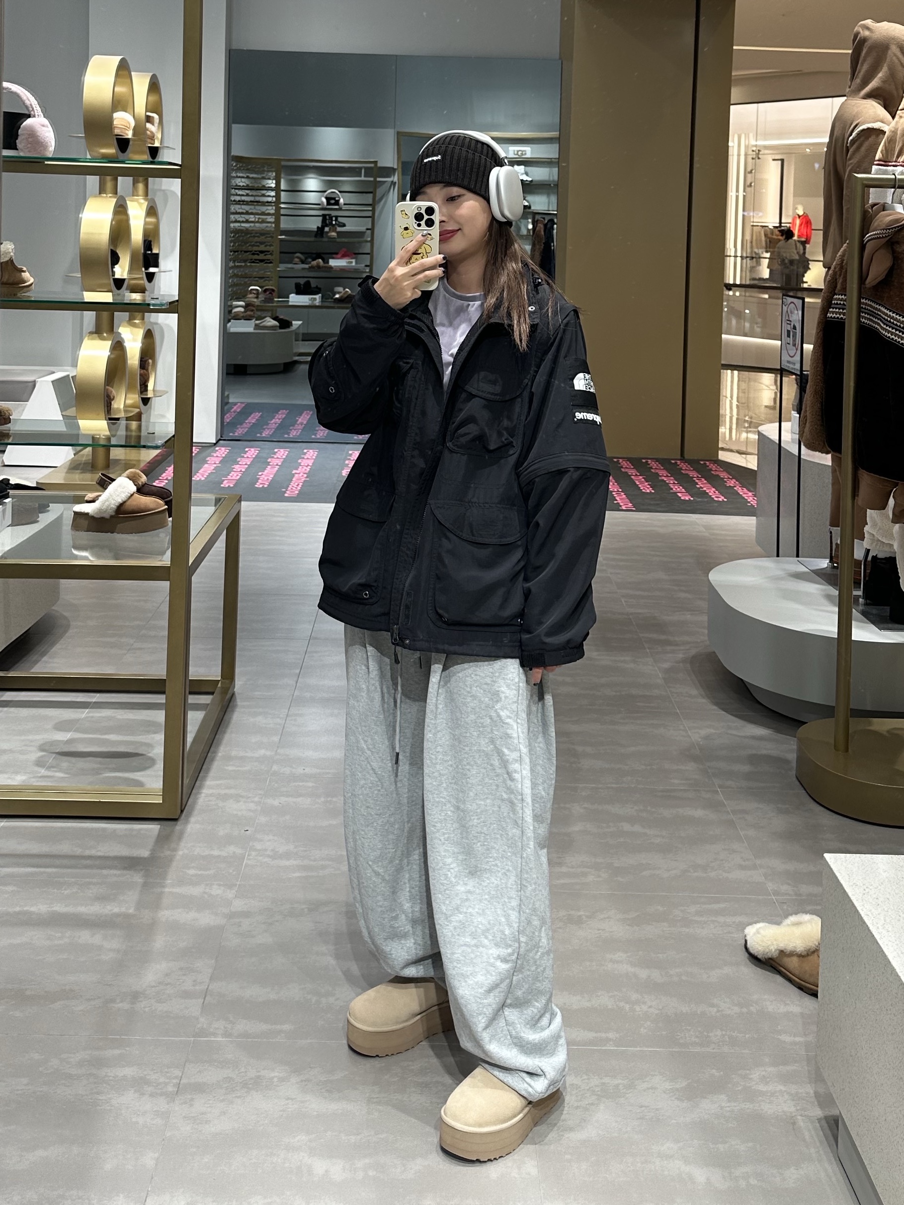 Supreme x The North Face Trekking Convertible Jacket Black - 22SS, Apple AirPods Max Lightning Silver (Korean Ver.) 착용 스타일 - 3