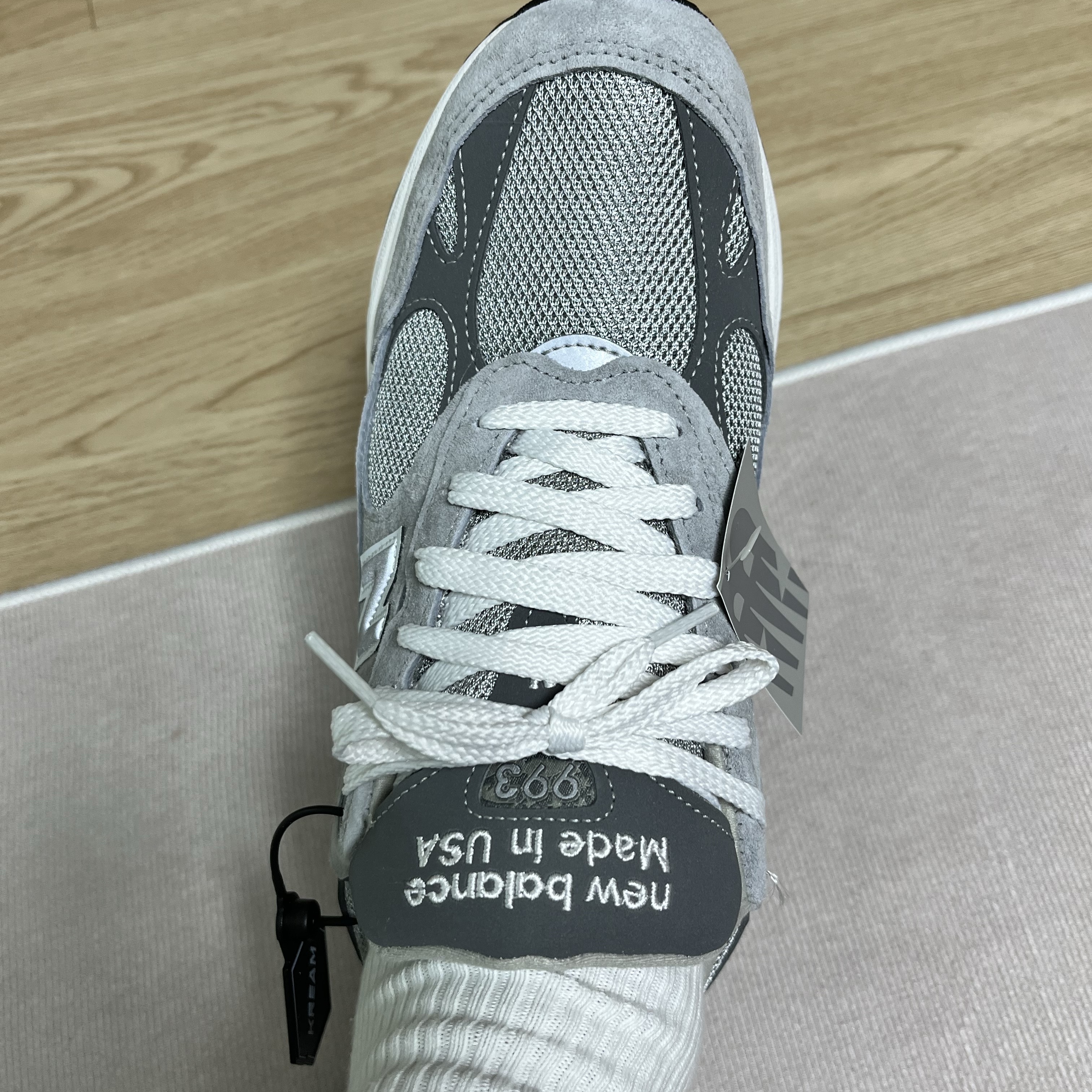 New Balance 993 Made in USA Grey - D Standard 착용 스타일 - 2