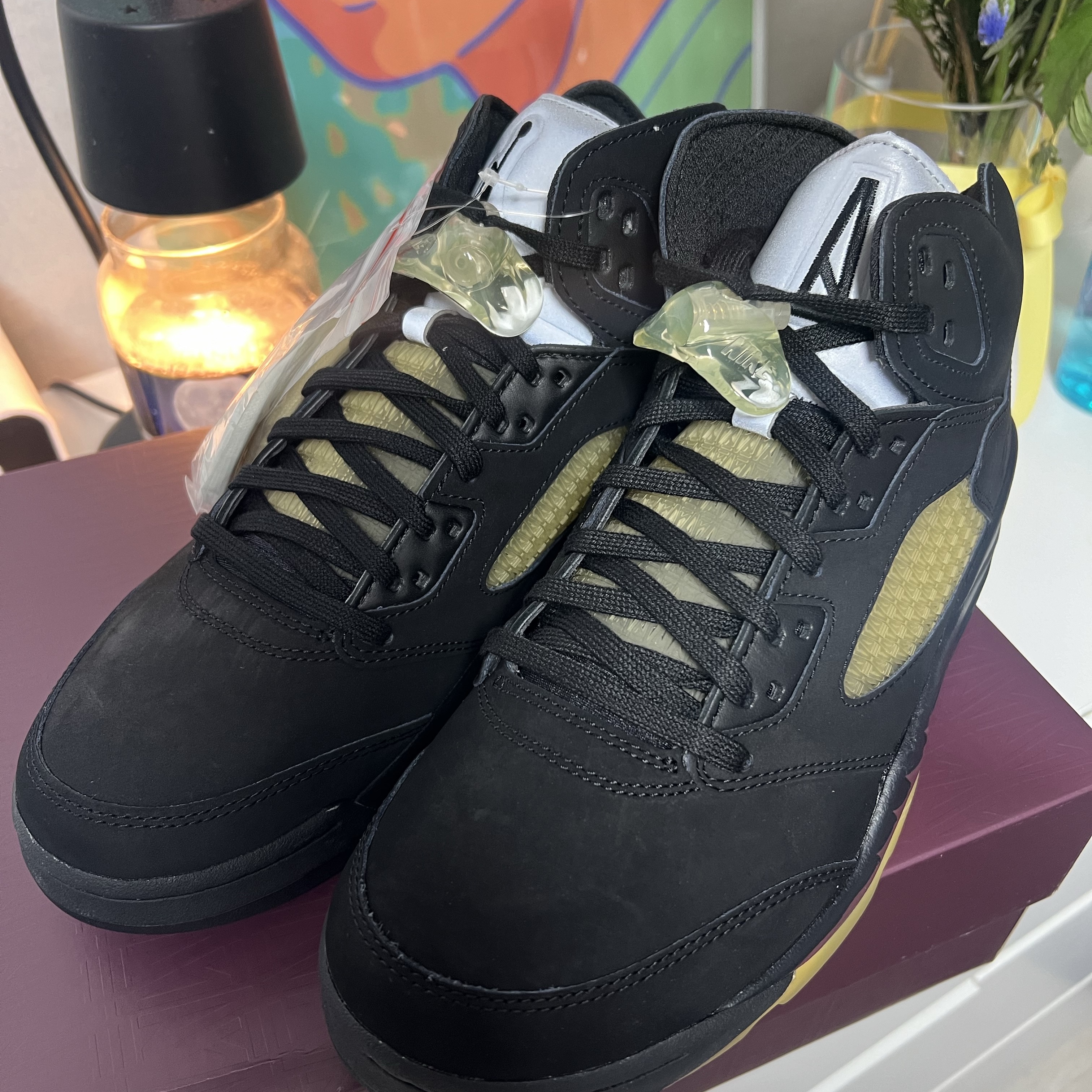 Jordan 5 x A Ma Maniere Retro Dusk 착용 스타일 - 1