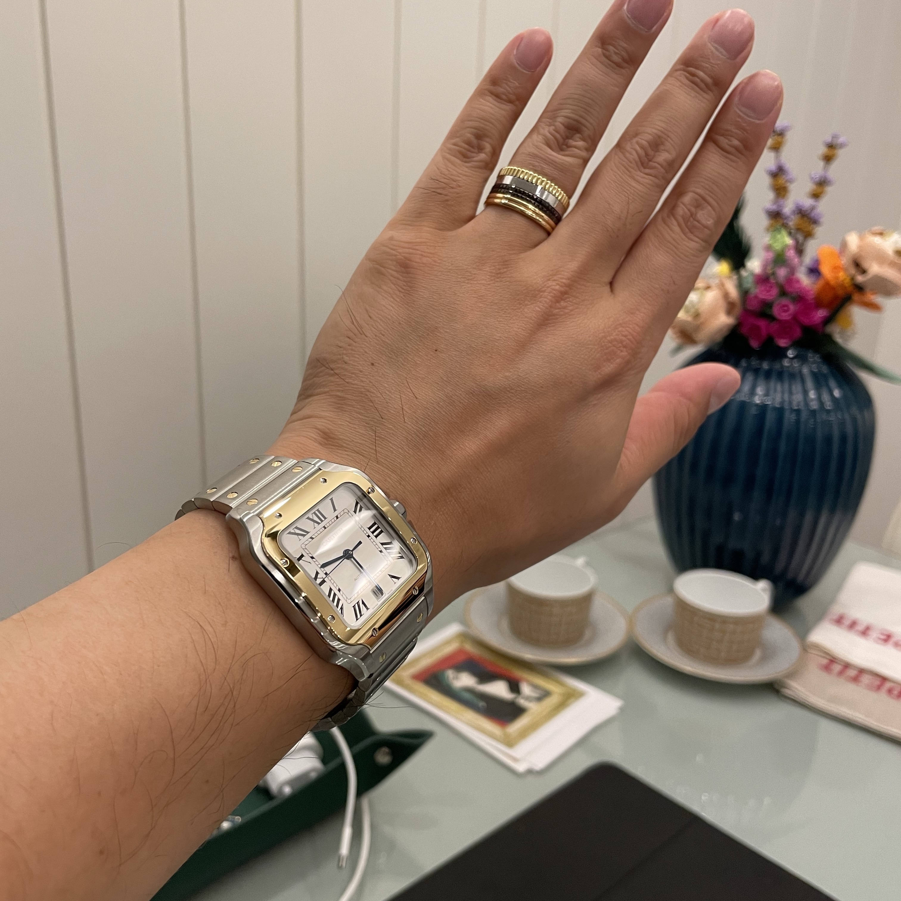 Fred Force 10 Steel Cable Bracelet Medium 18K Pink Gold, Boucheron Quatre Classique Ring Large 18K Yellow White Pink Gold Brown 착용 스타일 - 2