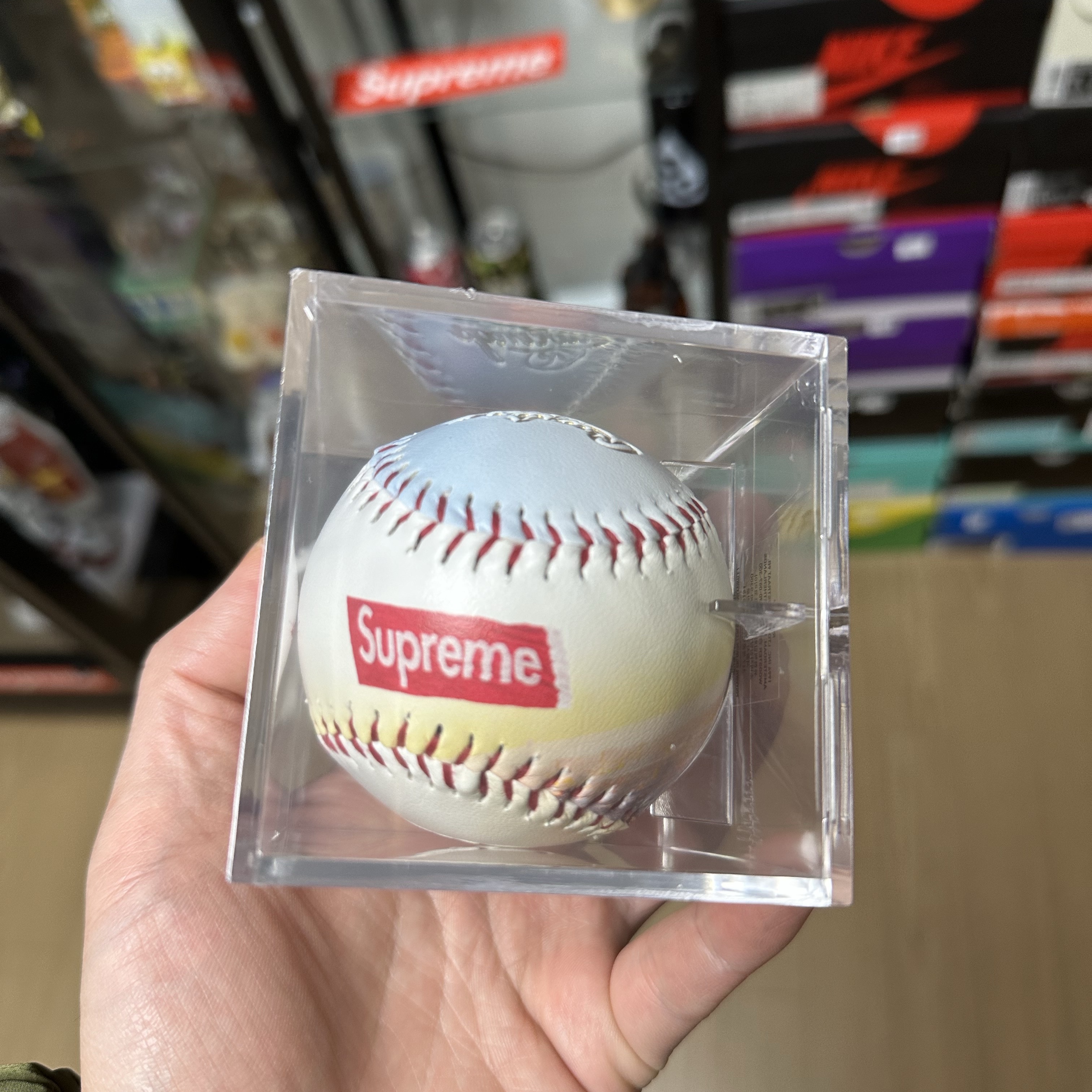 Supreme x Rawlings Aerial Baseball Multicolor - 23FW 착용 스타일