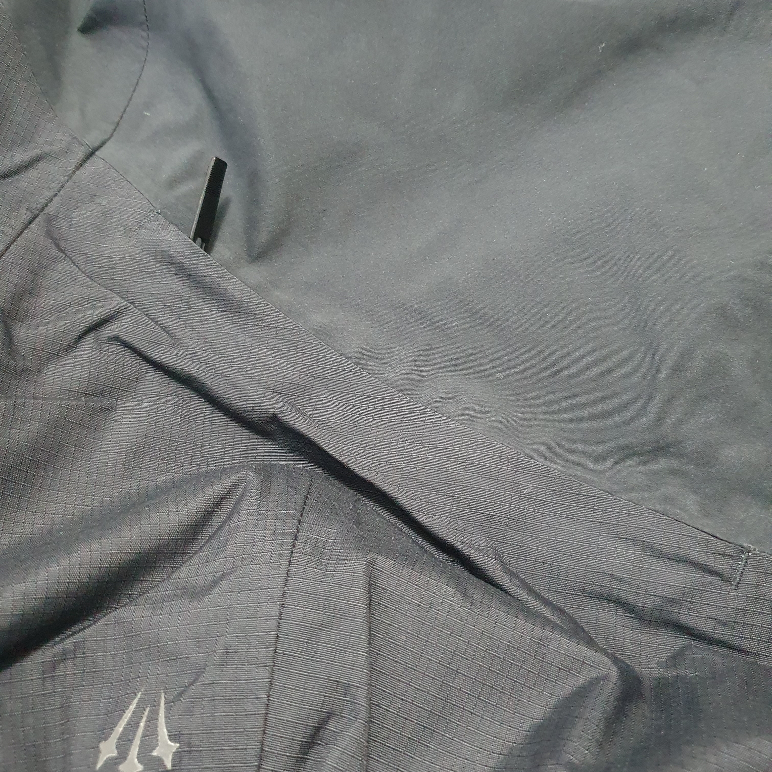 Nike x Drake Nocta 8K Peaks Track Pants Black (FZ3480-010) 착용 스타일 - 4