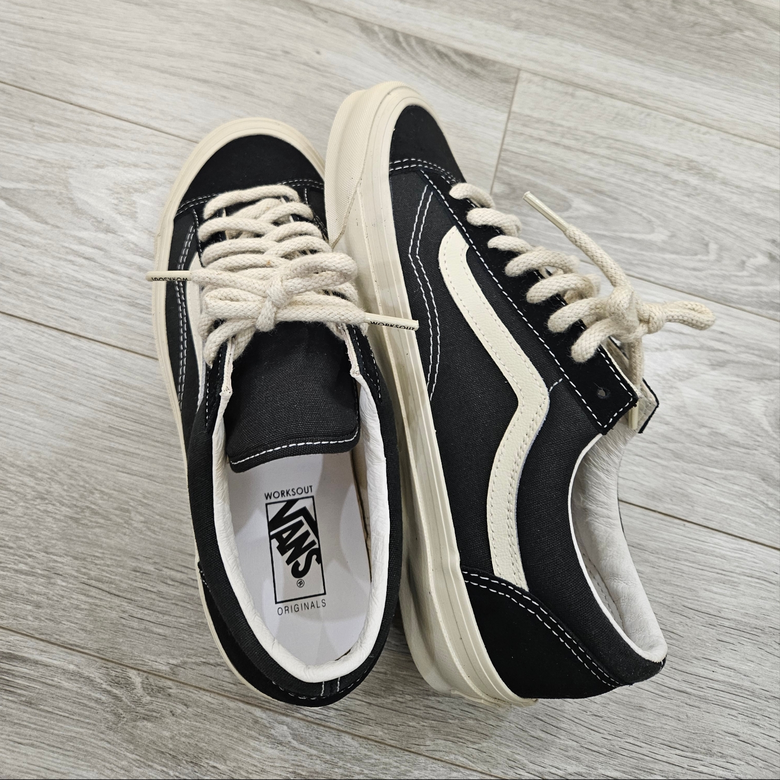 Vans Vault x Worksout OG Style 36 LX Black White Aspa 착용 스타일