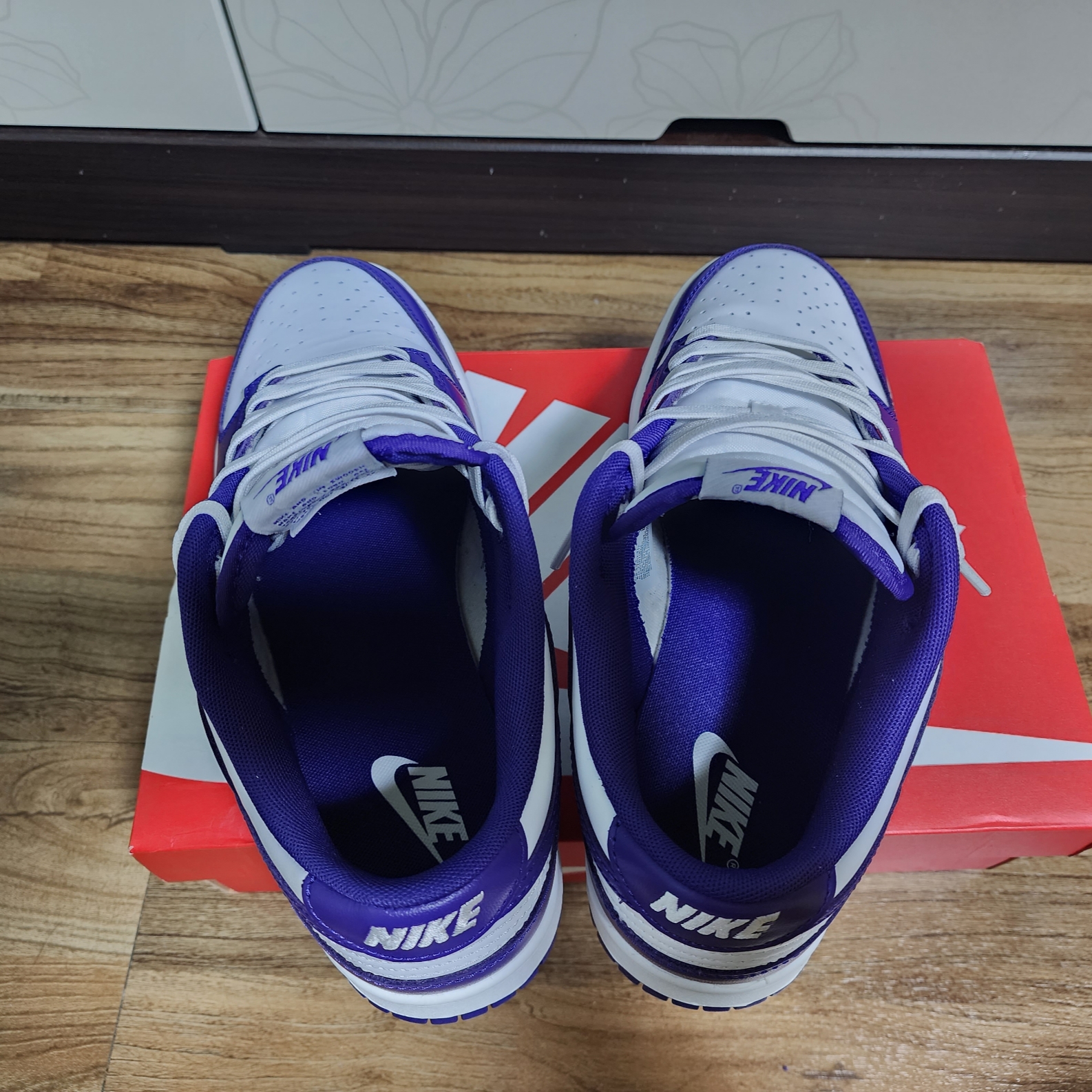 Nike Dunk Low Retro Championship Court Purple 착용 스타일 - 3