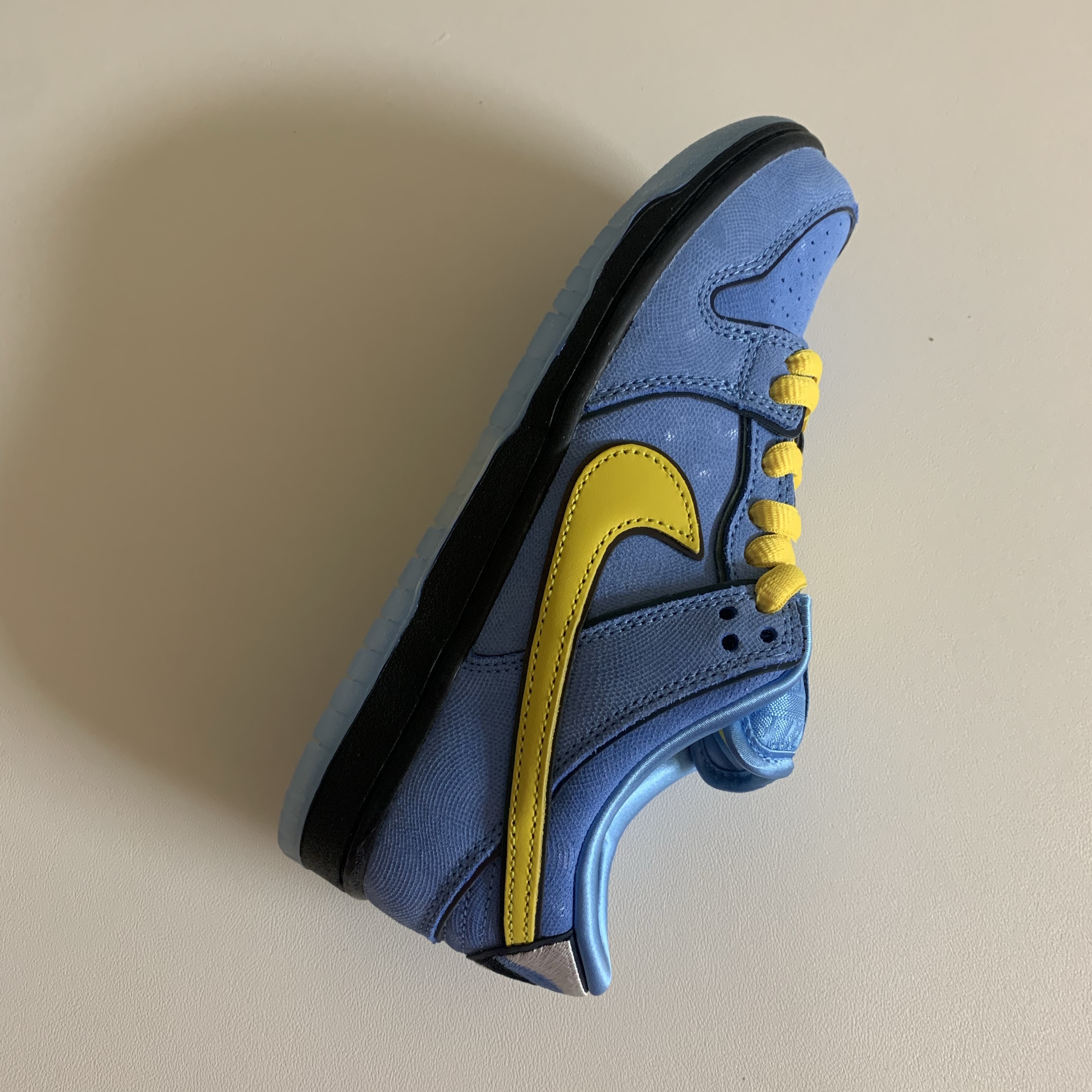 Nike x The Powerpuff Girls SB Dunk Low Pro QS Bubbles 착용 스타일 - 3