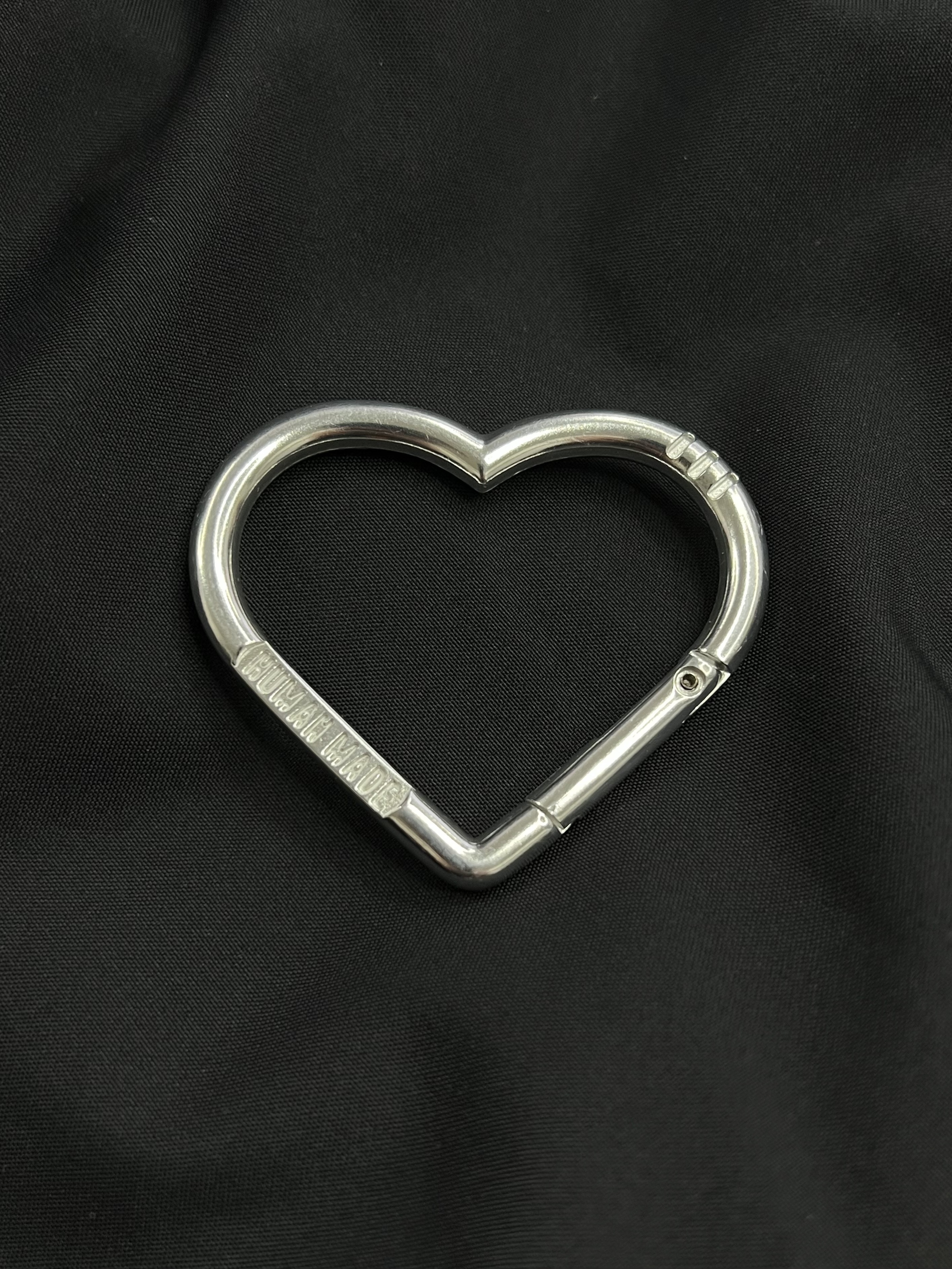 Human Made Heart Carabiner Silver, Monamhee x 10 Corso Como Bianco Keyring Black 착용 스타일 - 2