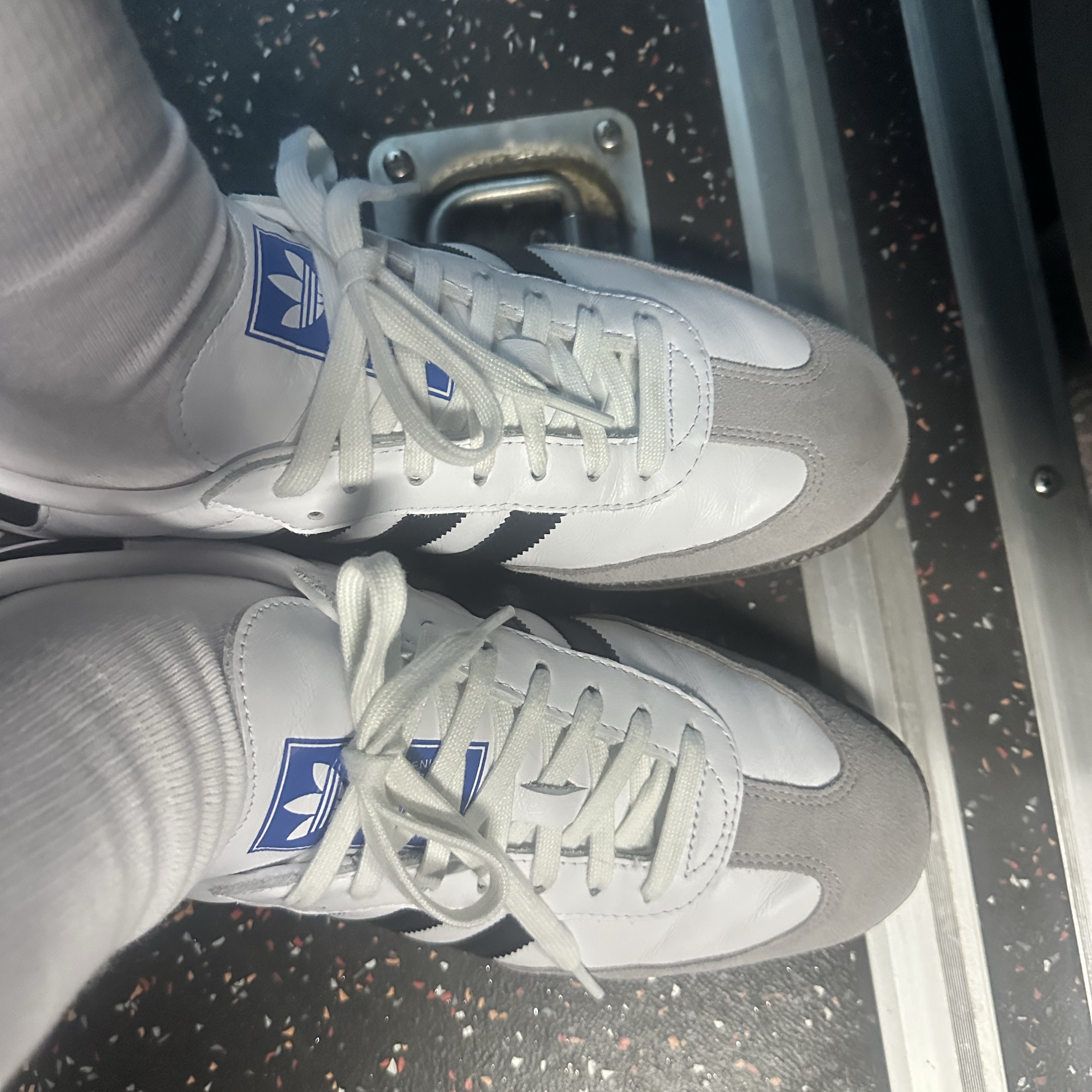 Adidas Samba OG Cloud White 착용 스타일