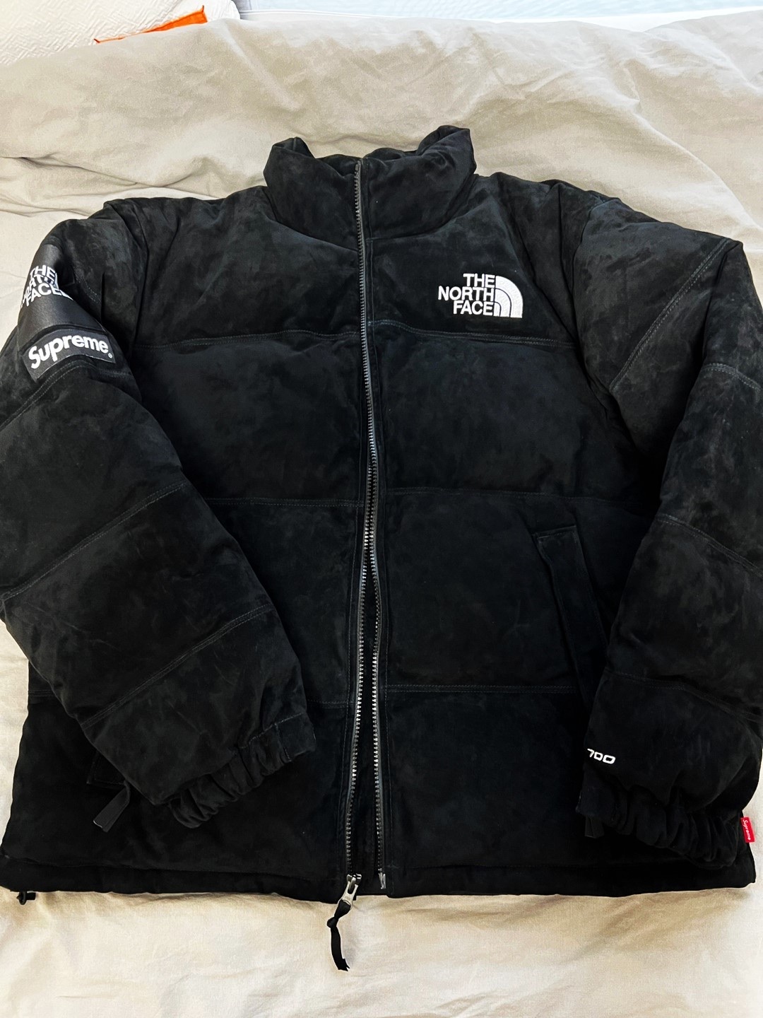 Supreme x The North Face Suede Nuptse Jacket Black - 23FW 착용 스타일