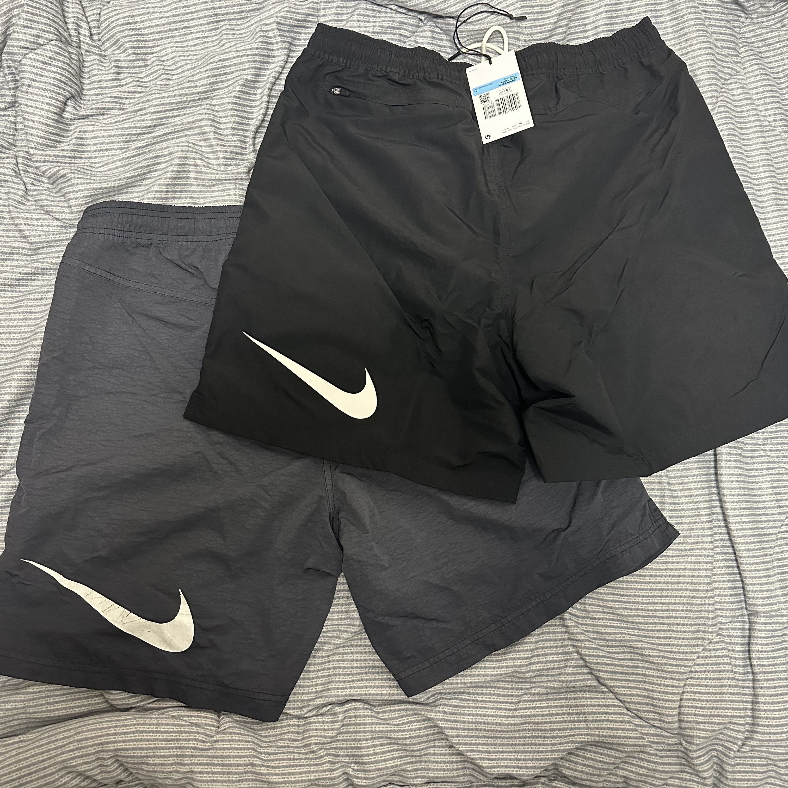 Nike x Stussy Shorts Black (FJ9167-010), Nike x Stussy Water Shorts Off Noir 착용 스타일 - 4