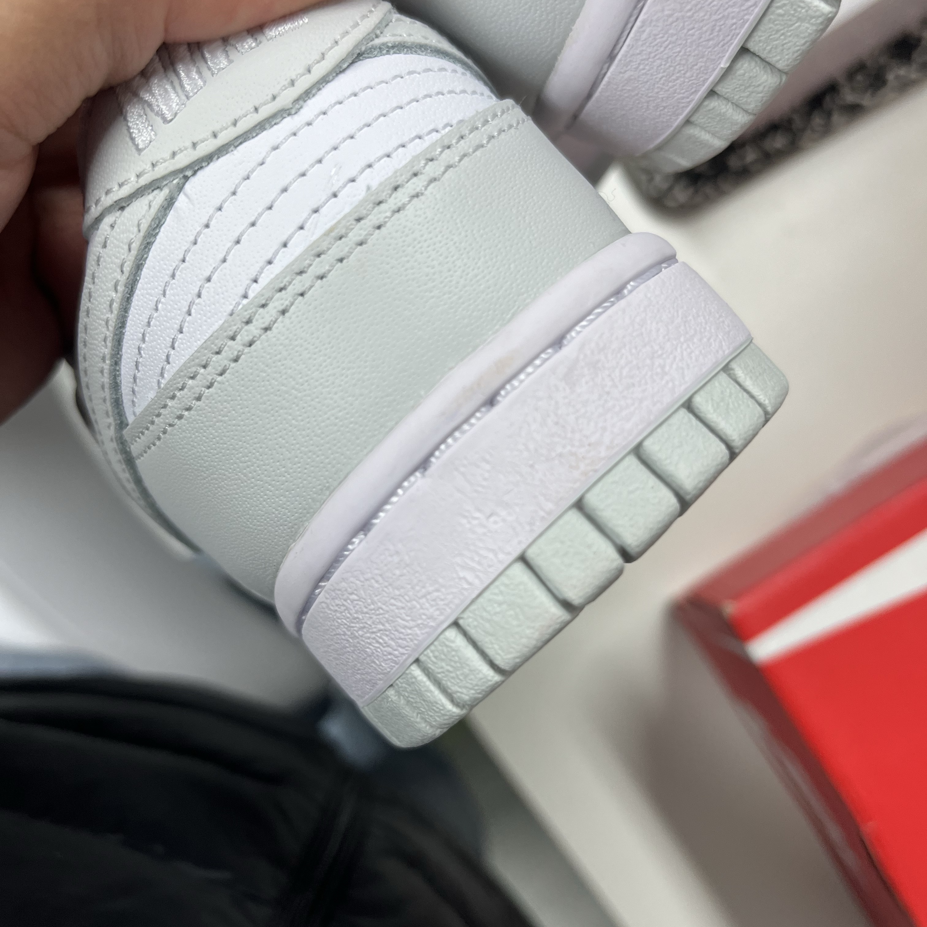 (W) Nike Dunk Low Photon Dust 착용 스타일 - 1