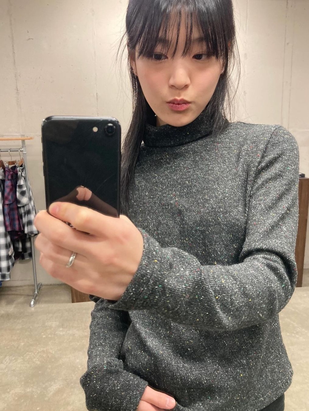 Safarispot Basic Safari Nep Turtle Neck Speckled Black, Safarispot Women 1/2 Basic Safari Nep Turtle Neck Speckled Black 착용 스타일