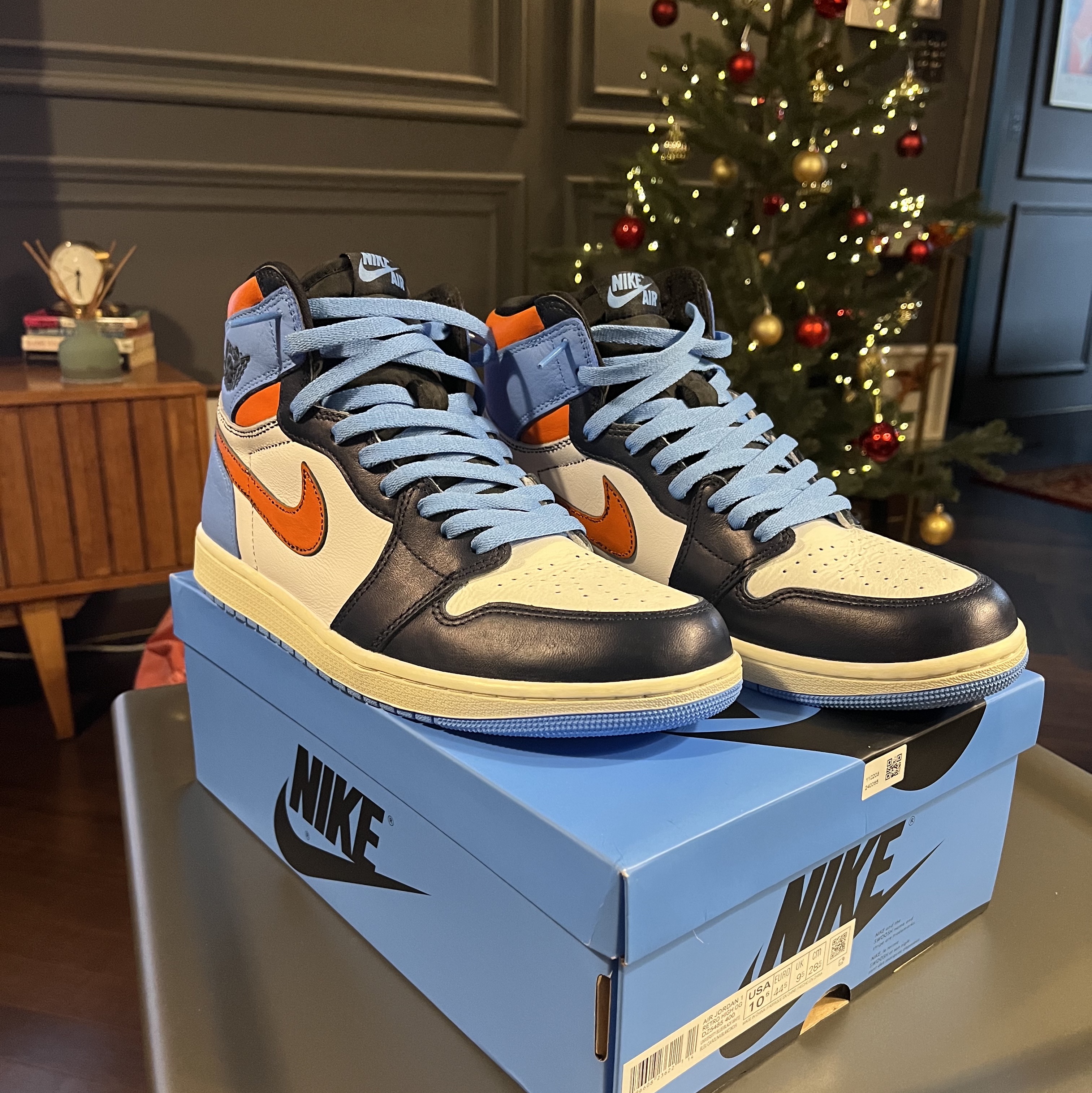 Jordan 1 Retro High OG University Blue 착용 스타일