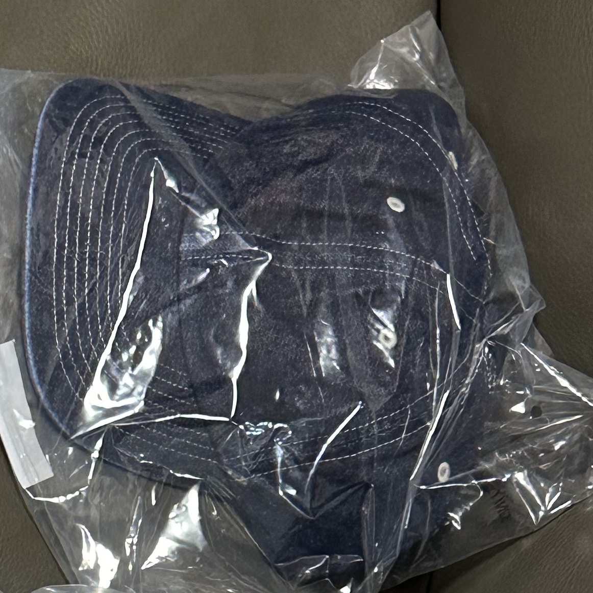 Supreme Back Arc 6-Panel Denim - 23FW 착용 스타일