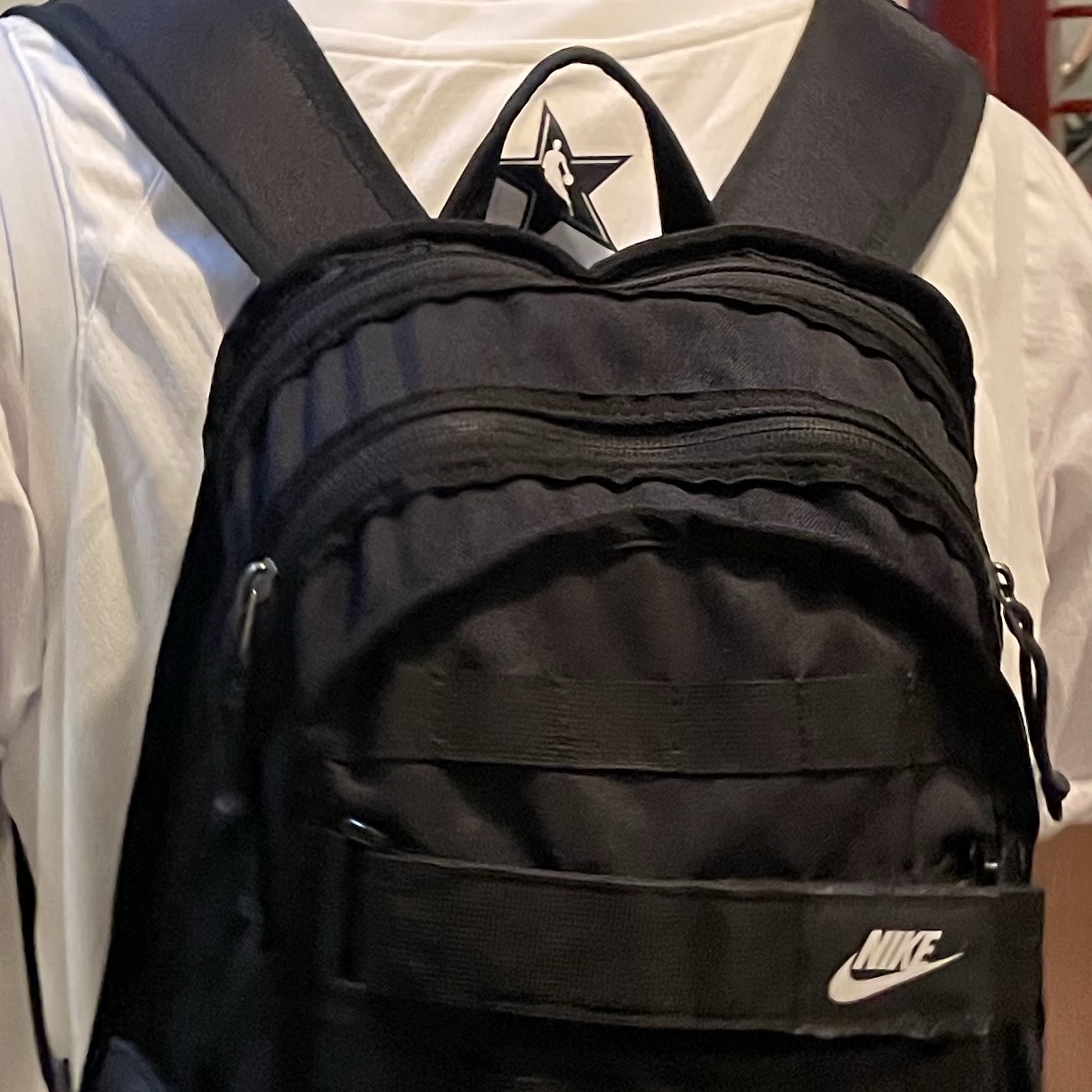 Nike NSW RPM Backpack 26L Black White 착용 스타일