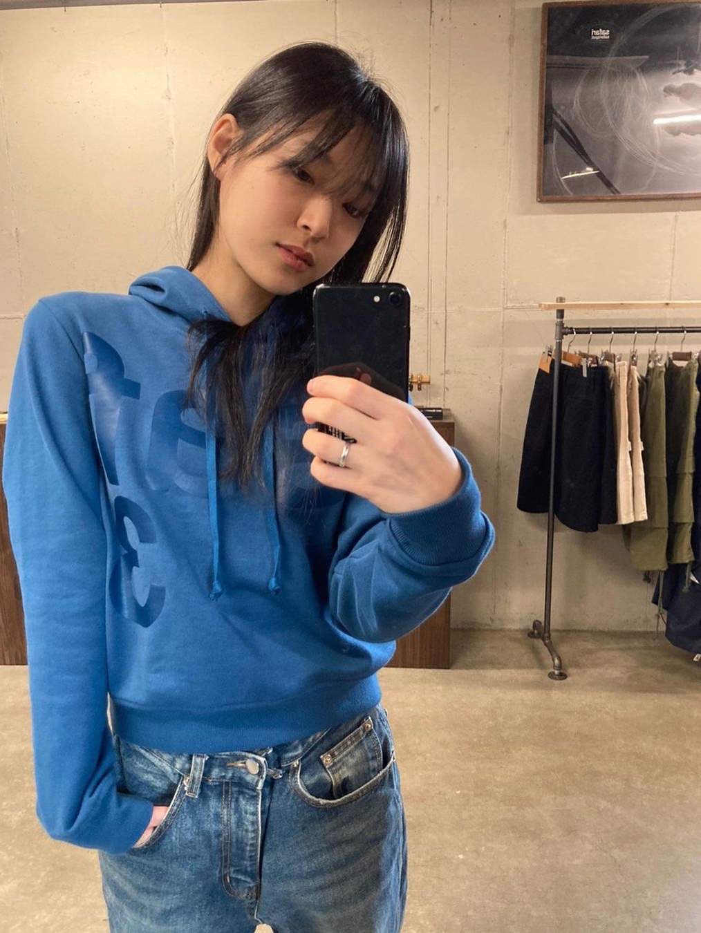 [KREAM 단독] Safarispot Women 1/2 Basic Safari Hoodie Navy, [KREAM 단독] Safarispot Basic Safari Hoodie Navy 착용 스타일