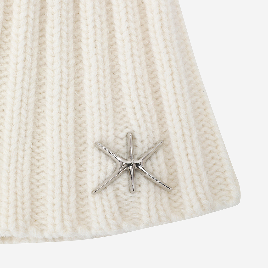 [KREAM 단독] 윤세 해치 로고 비니 화이트([KREAM 단독] Yunse Hatch Logo Beanie White) - 3