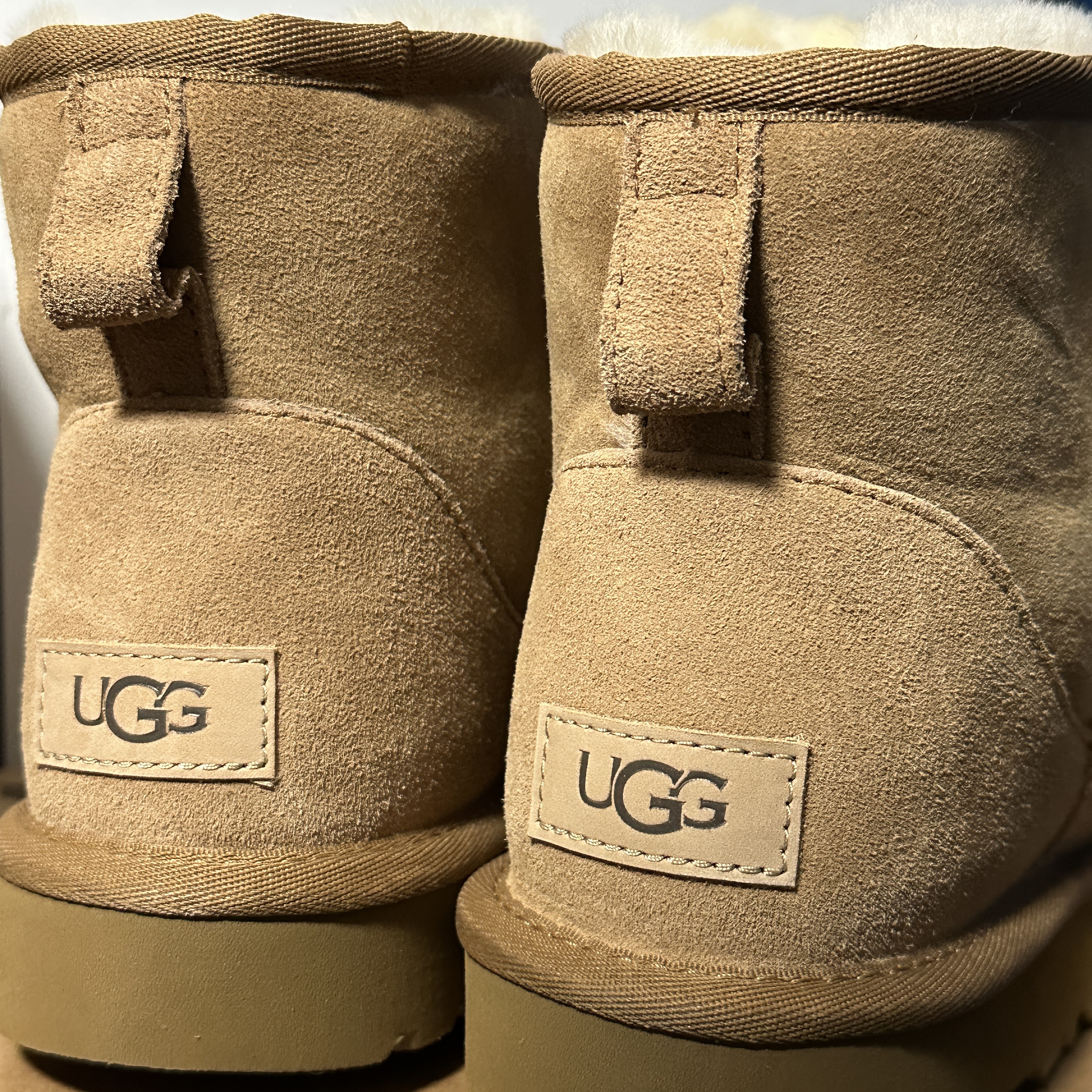 (W) UGG Classic Mini II Boots Chestnut 착용 스타일