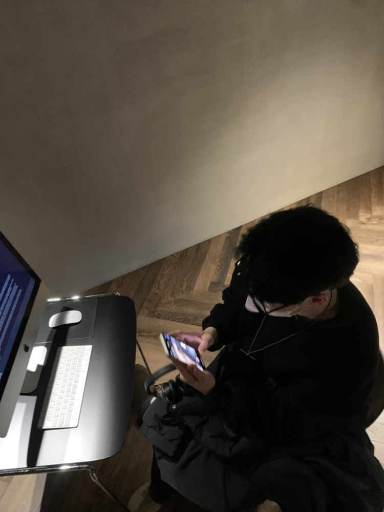 KREAM 프로필 이미지