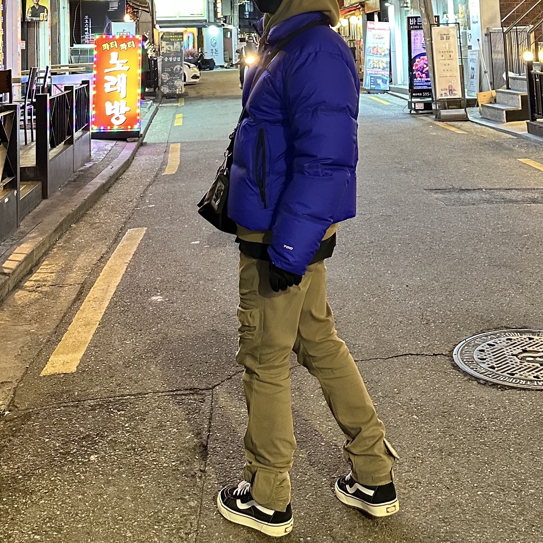 The North Face RMST Nuptse Jacket Lapis Blue, Supreme Box Logo Hooded Sweatshirt Dark Sand - 23FW 착용 스타일 - 1