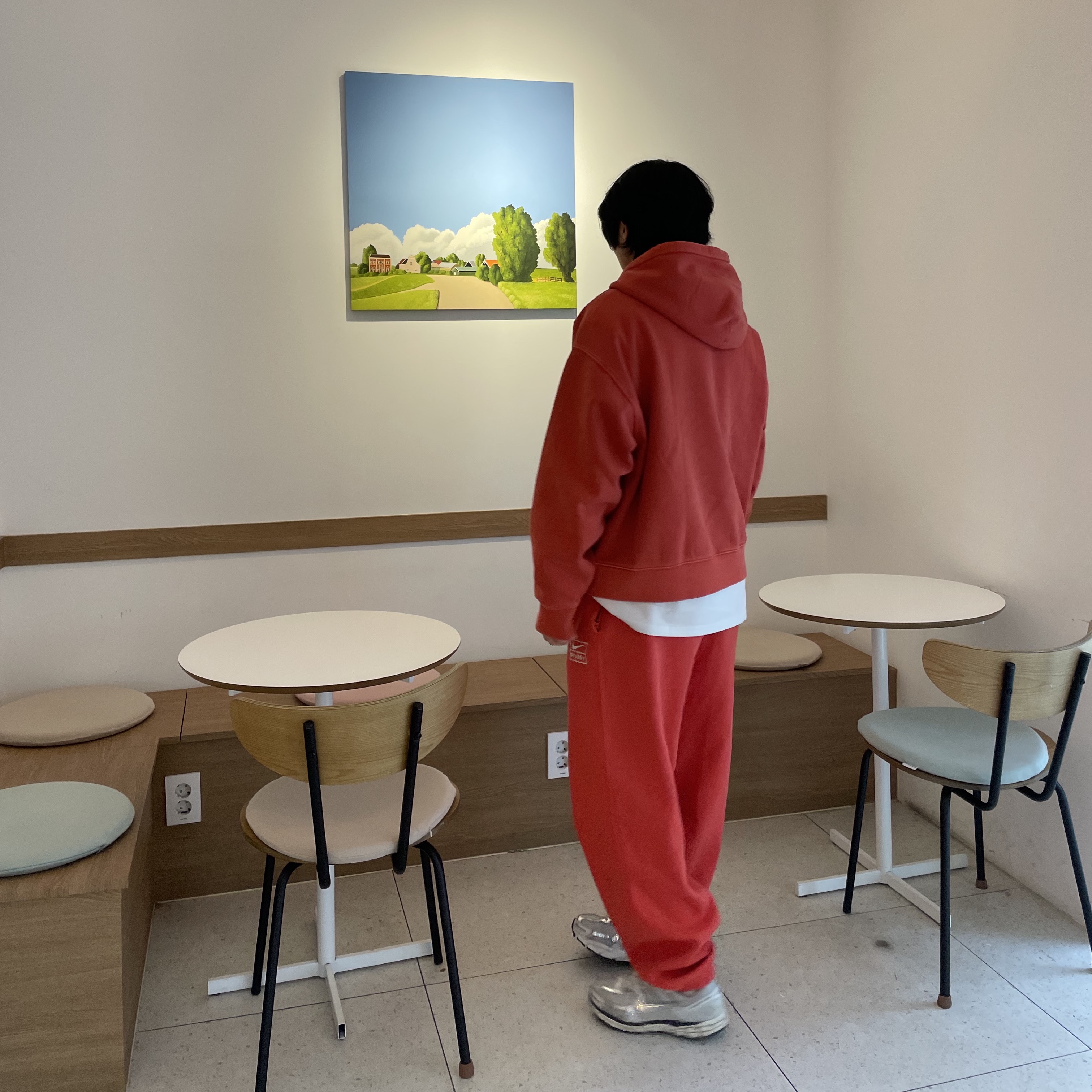 Nike x Stussy Pigment Dyed Fleece Pants Habanero Red (FJ9157-642), Nike x Stussy Full Zip Pigment Dyed Fleece Hoodie Habanero Red (FJ9161-642) 착용 스타일 - 5