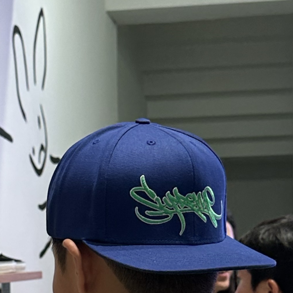 Supreme Handstyle 6-Panel Blue - 23FW 착용 스타일