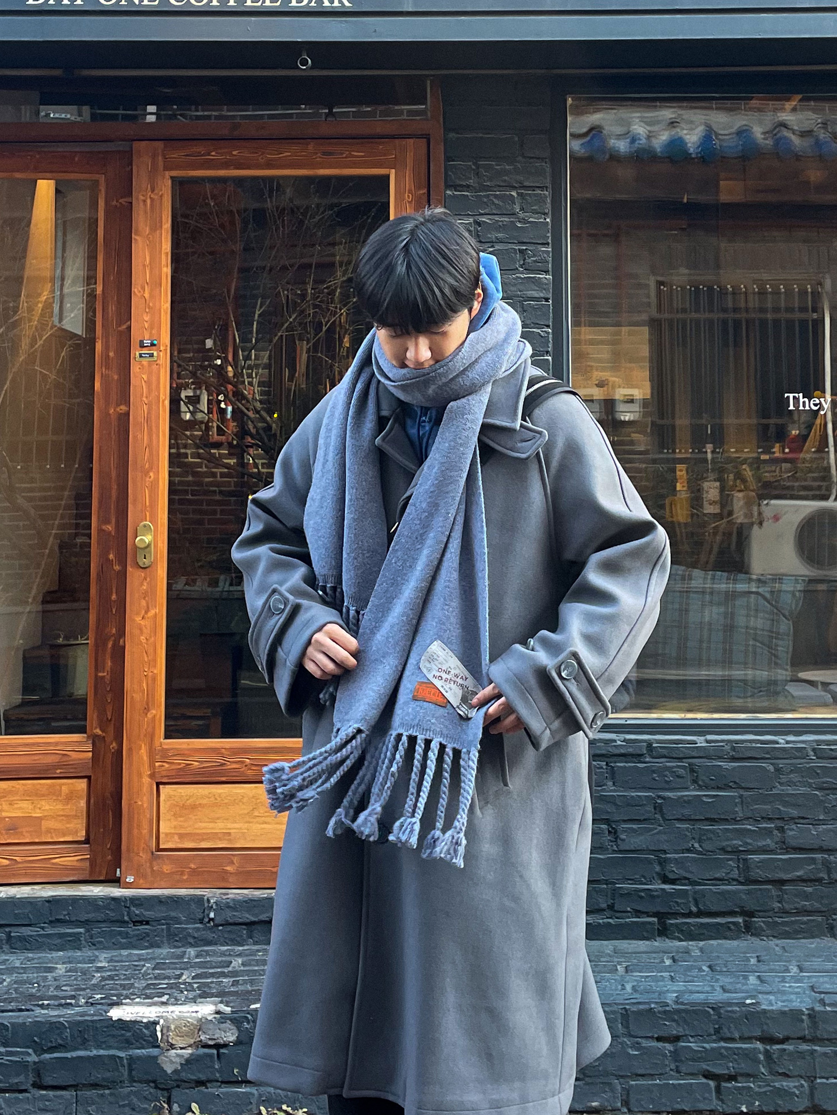 Farfromwhat Far Parachute Big Bag Black 착용 스타일 - 5