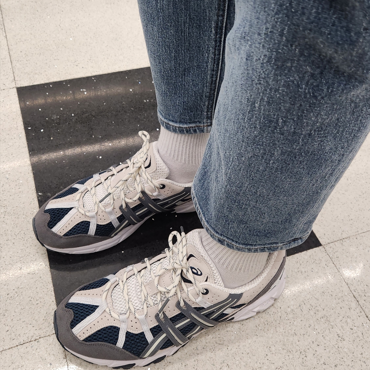 Asics Gel-Sonoma 15-50 French Blue 착용 스타일