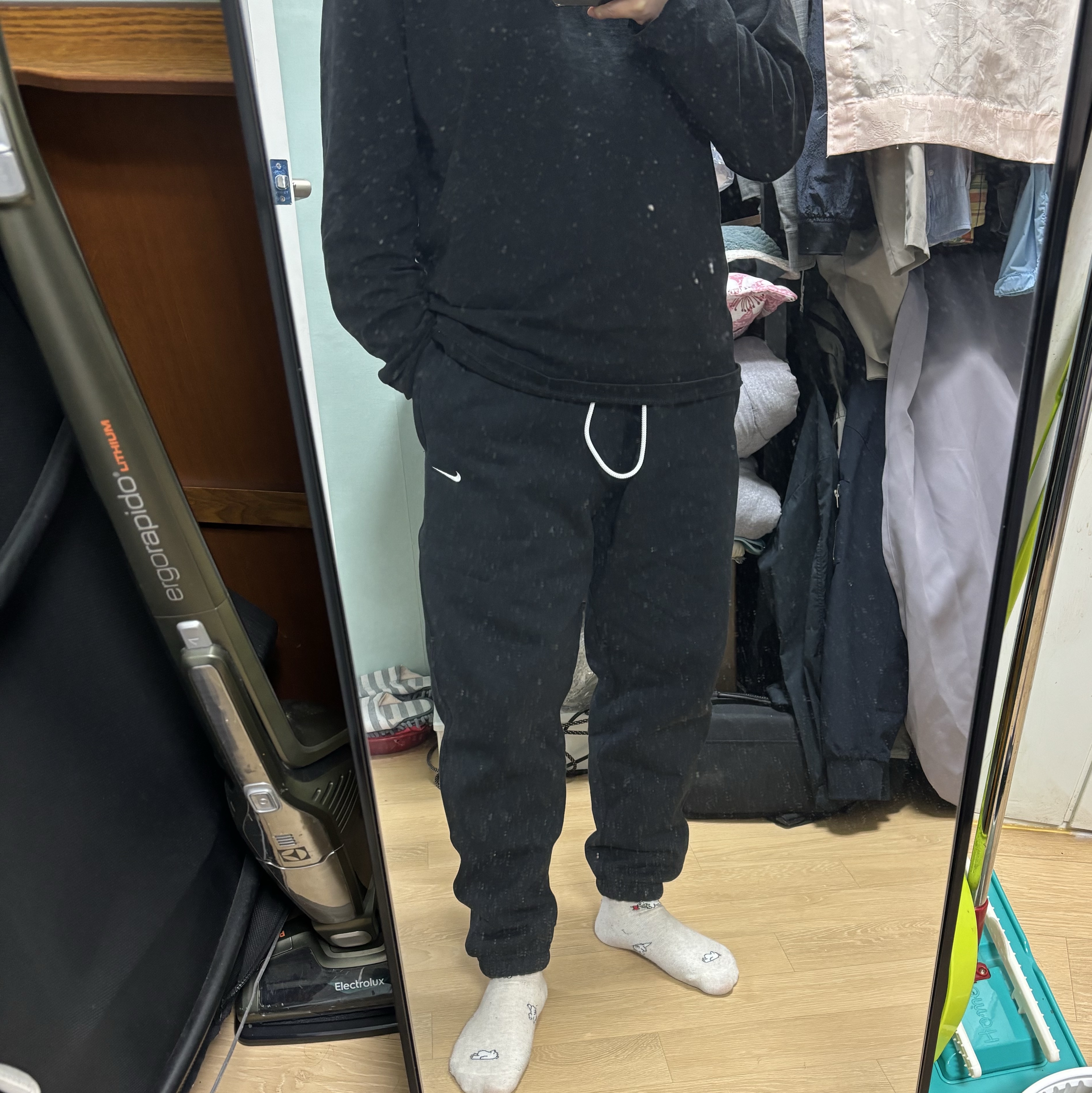 Nike NRG Solo Swoosh Fleece Pants Black White - Asia 착용 스타일 - 2