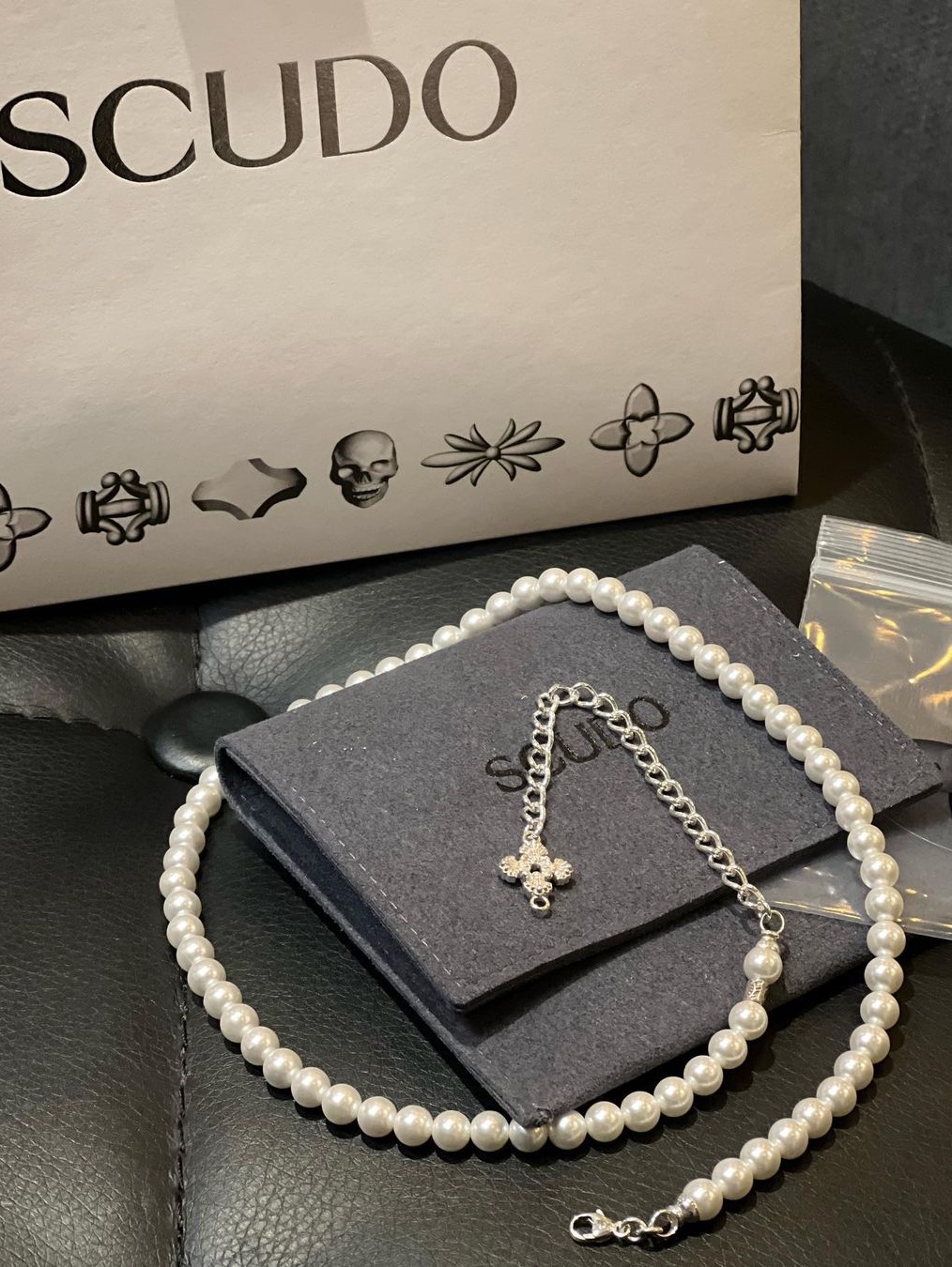 Scudo Plain Slim Pearl Necklace 6mm 착용 스타일 - 3