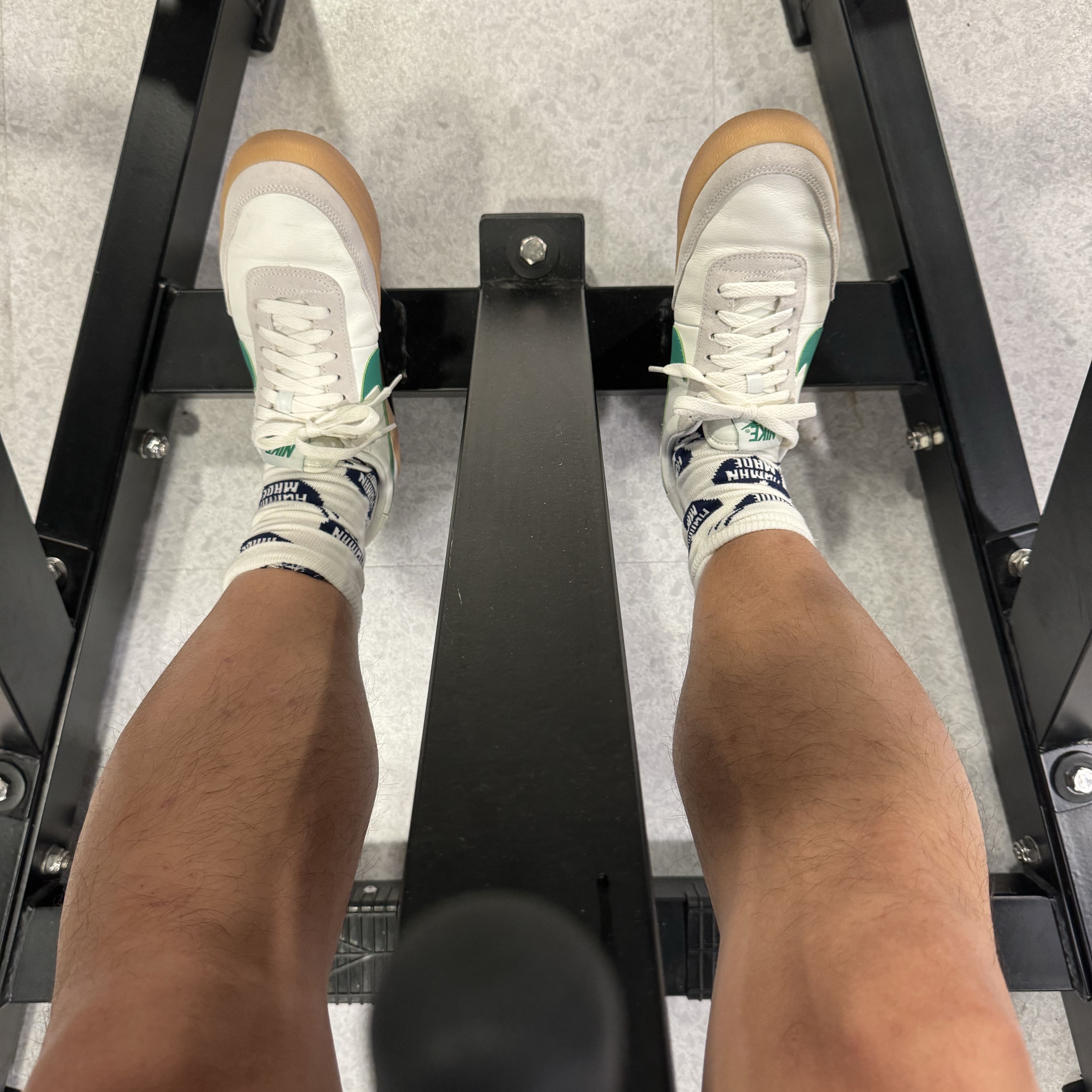 Nike x J.Crew Killshot 2 Lucid Green, Human Made Heart Pattern Socks Navy 착용 스타일 - 2