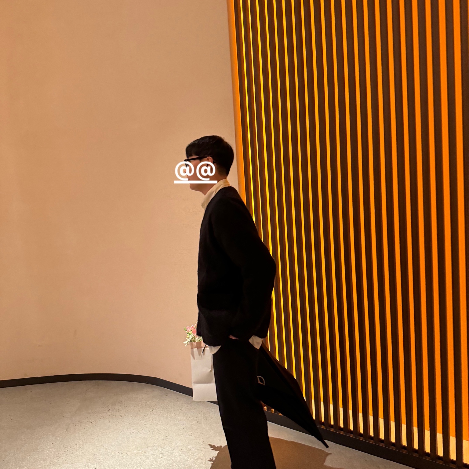 Our Legacy Cardigan Mohair Black 착용 스타일 - 3