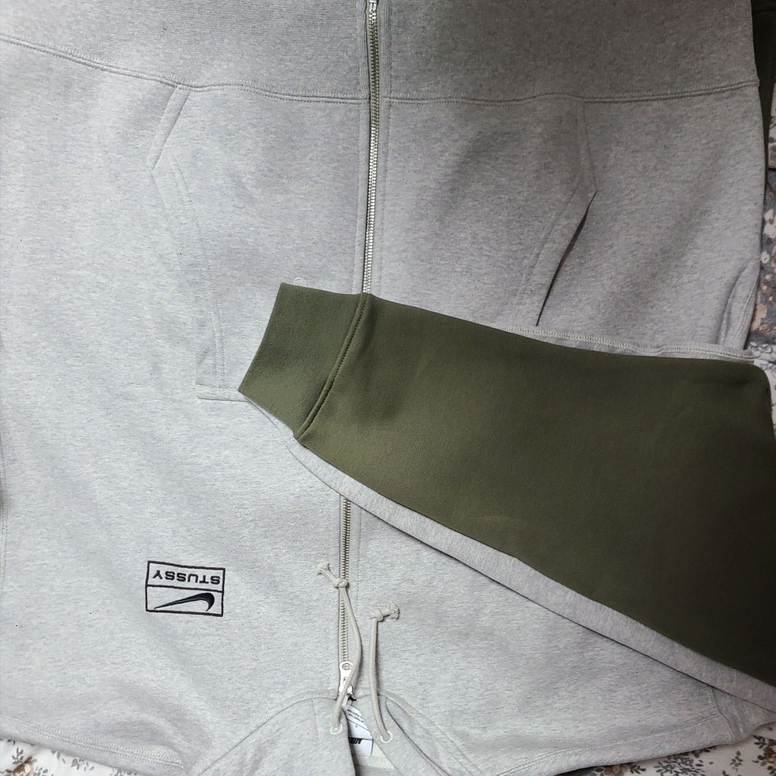 Nike NRG Swoosh Logo Hoodie Grey Heather, Nike NRG Solo Swoosh Fleece Hoodie Dark Grey Heather - Asia 착용 스타일 - 5